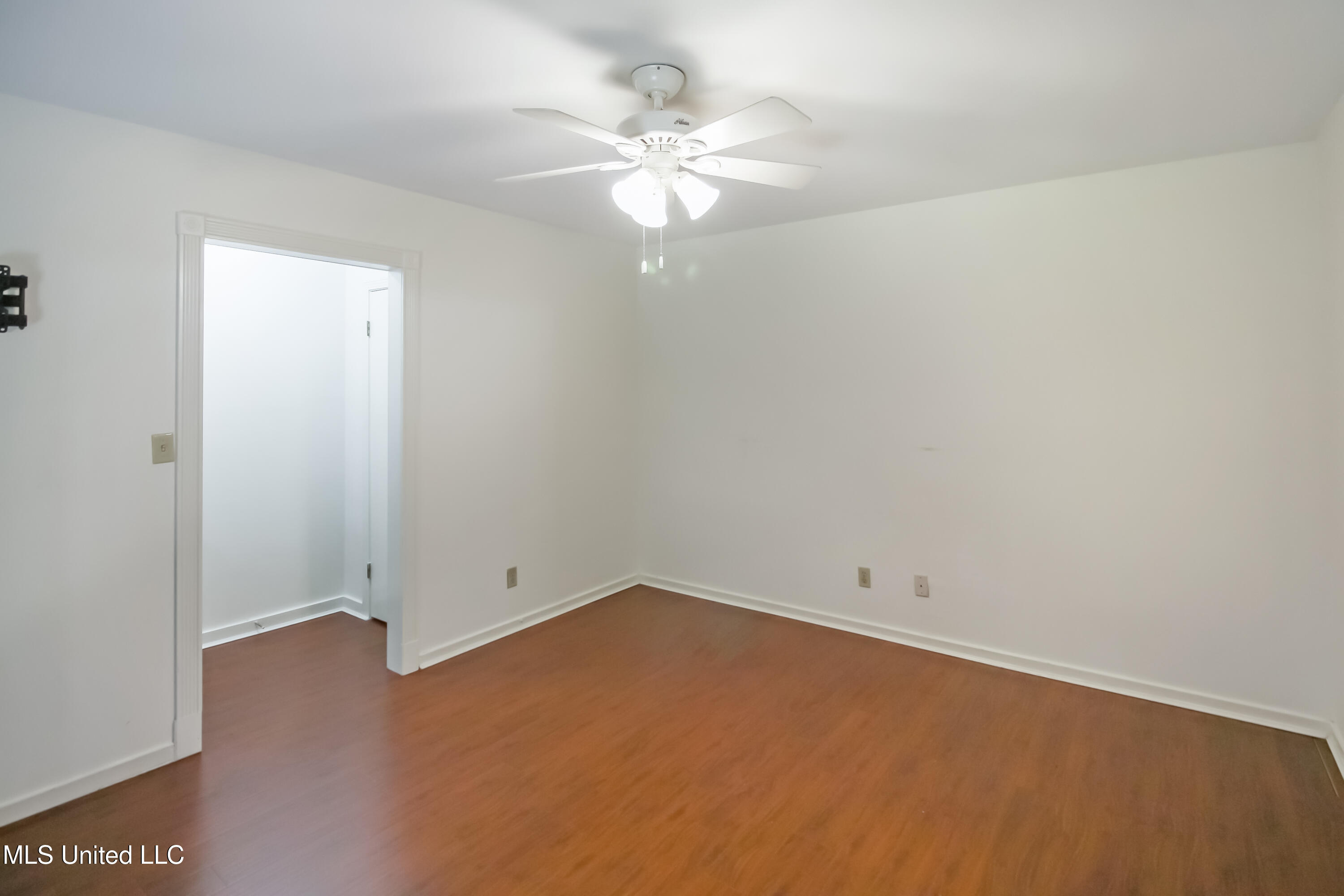 5025 Wayneland Drive Property Photo 19