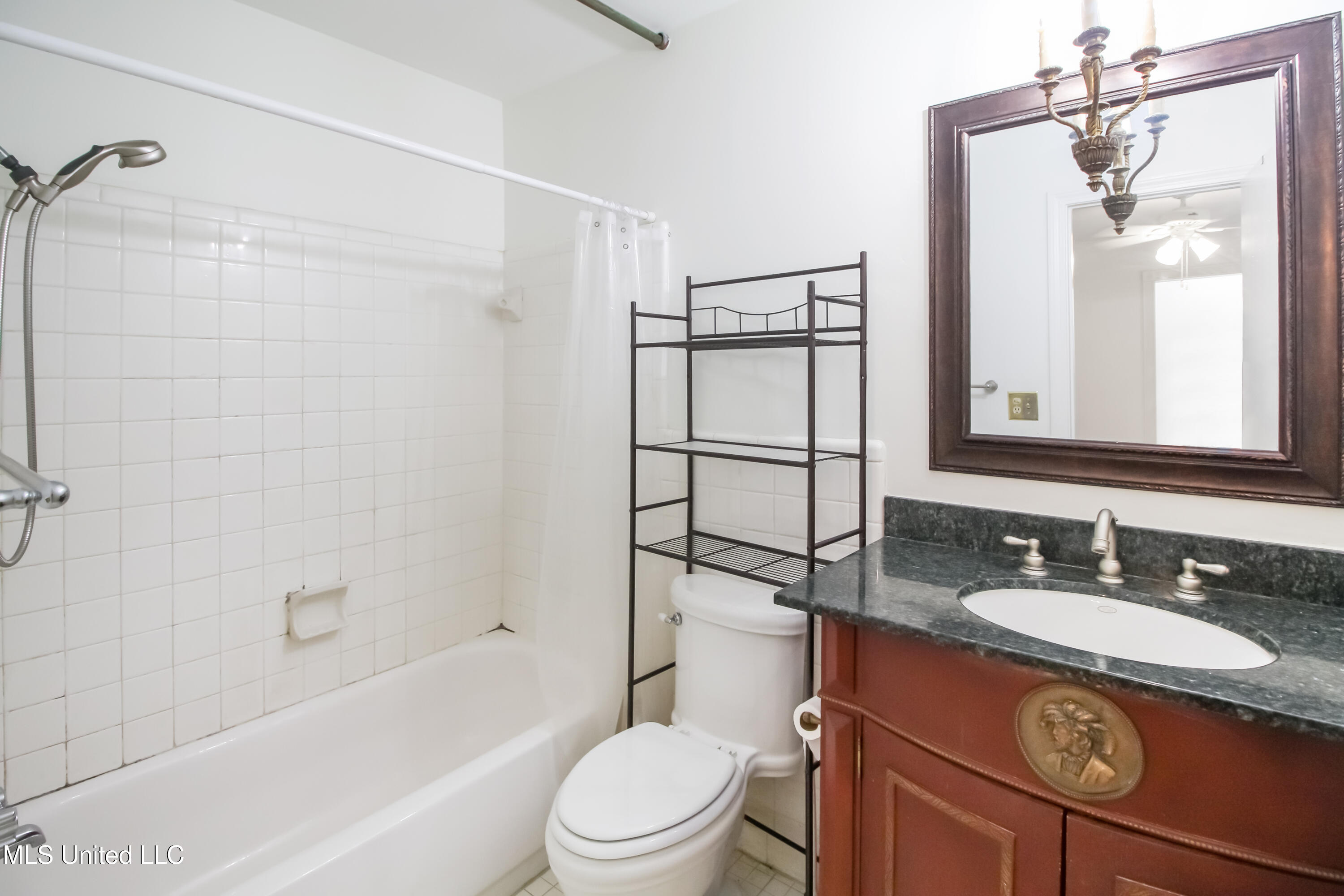 5025 Wayneland Drive Property Photo 22