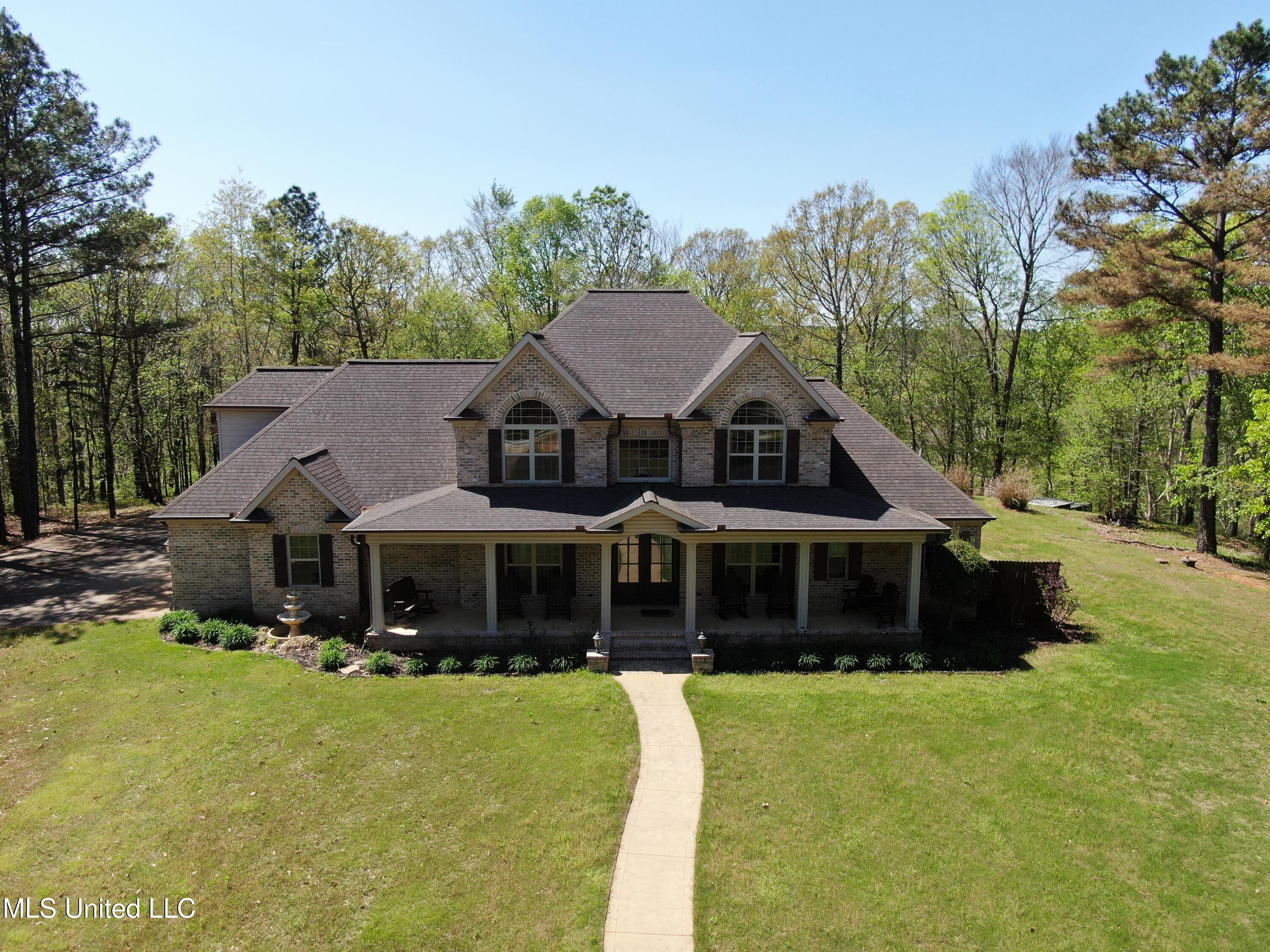 875 Mccravy Road Property Photo 1