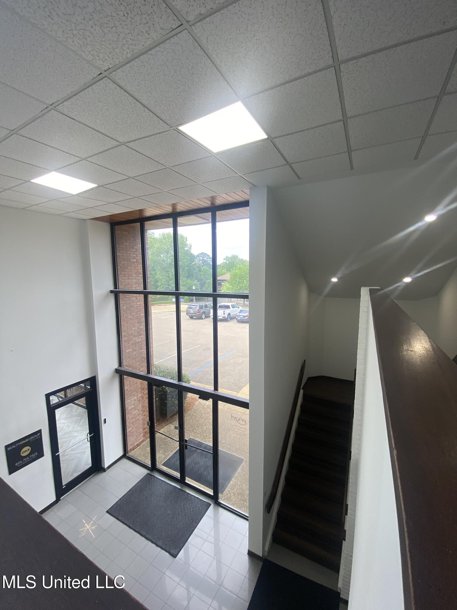 1 Woodgreen Place Property Photo 11