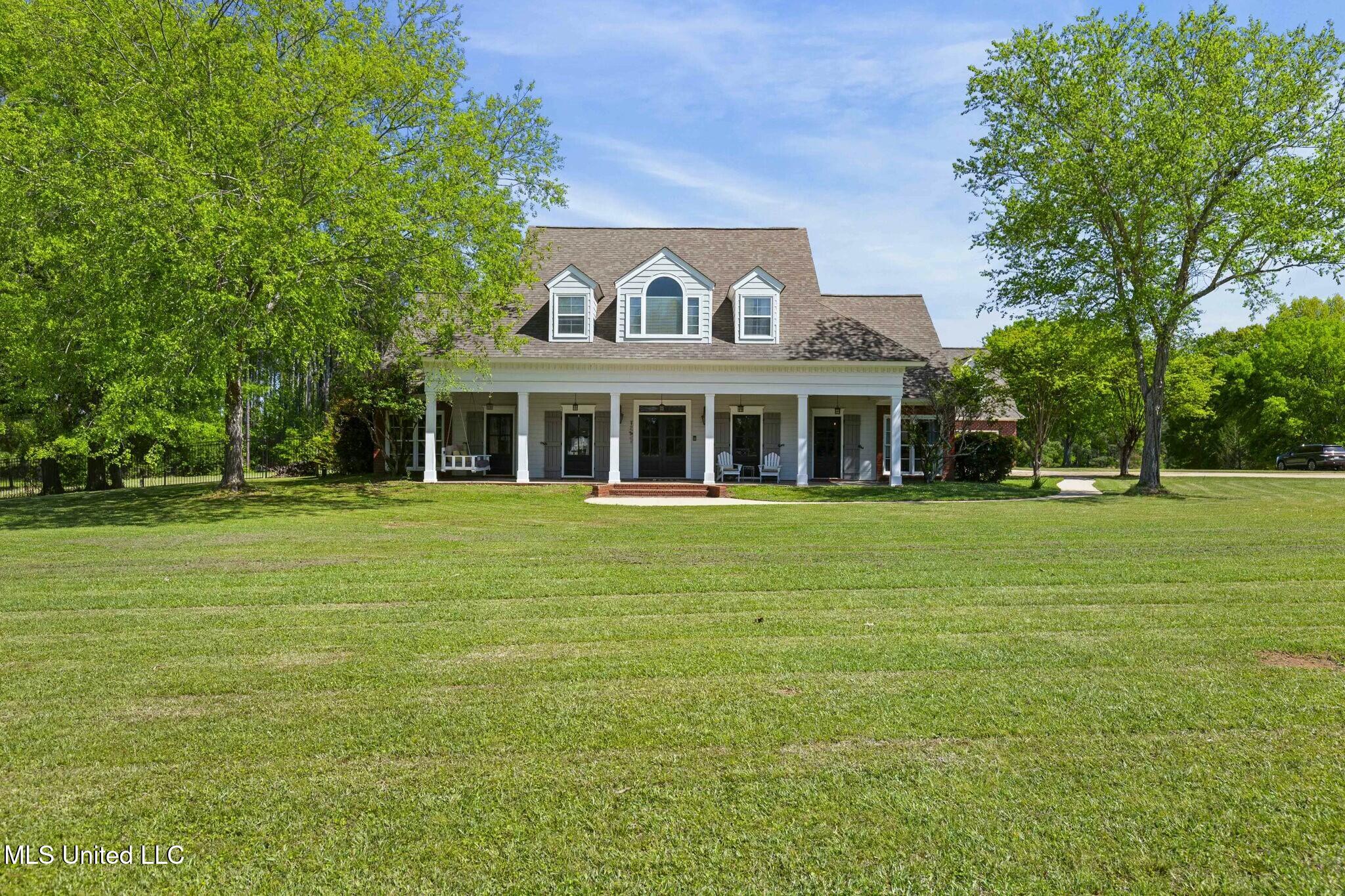 109 Plantation Drive Property Photo 7