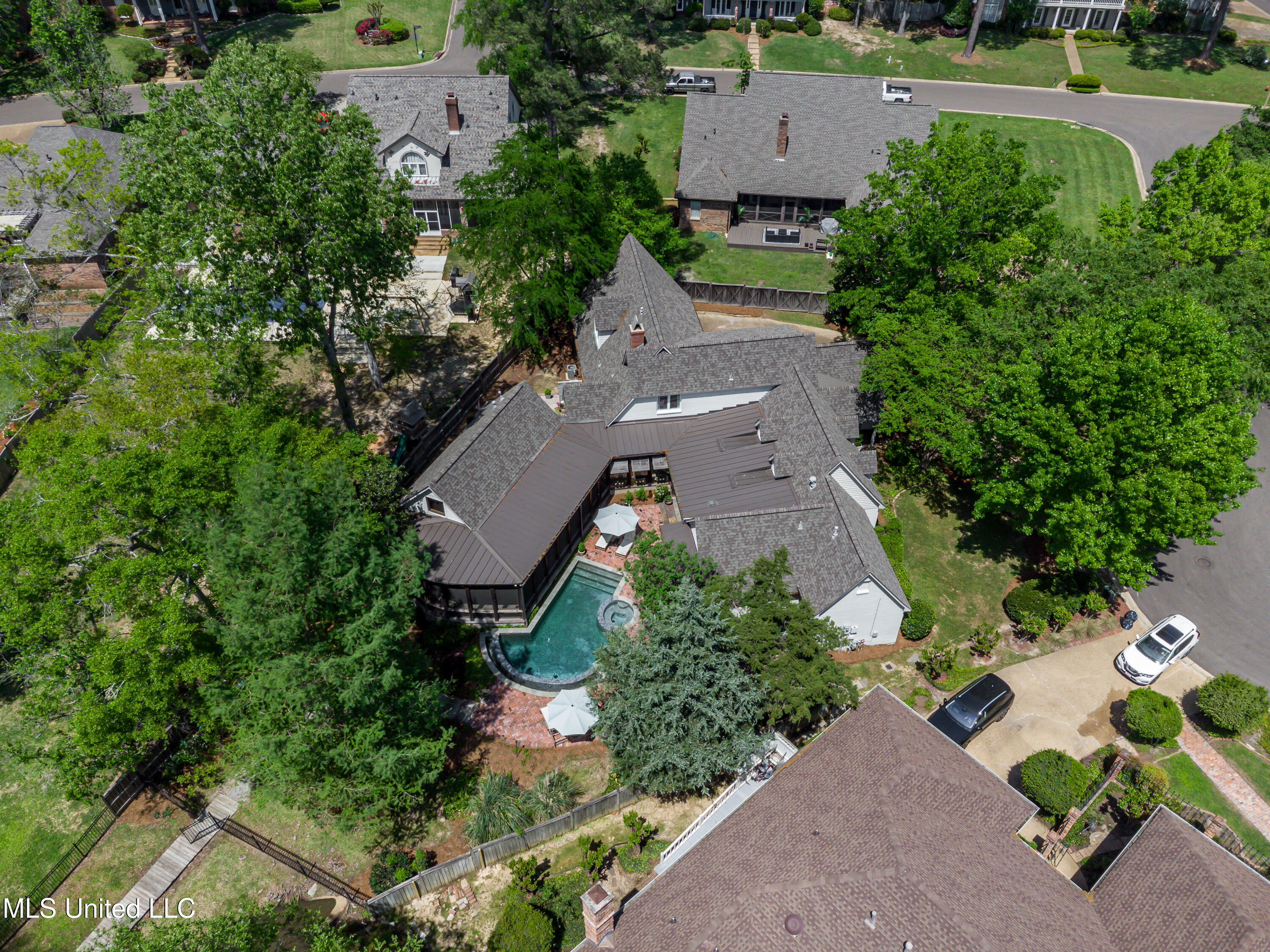 808 Hunter Bay Property Photo 11