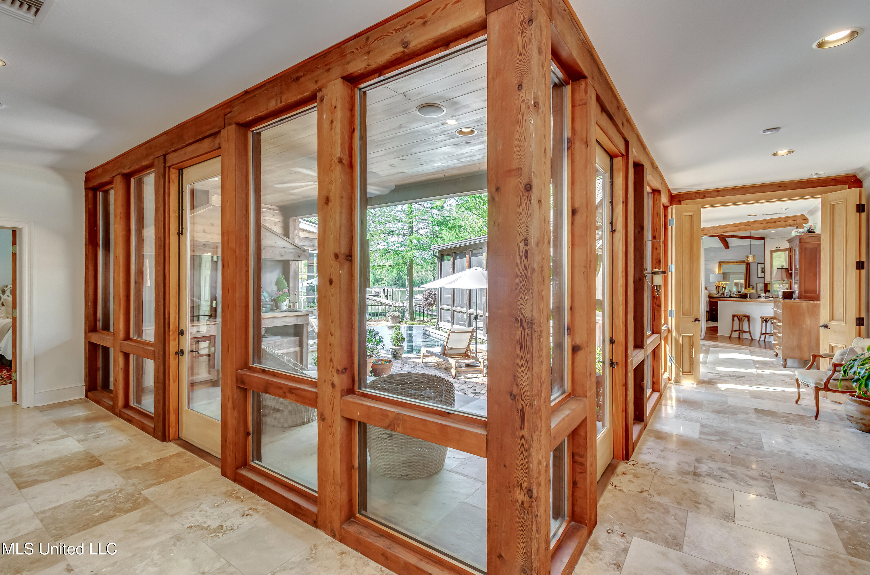 808 Hunter Bay Property Photo 28