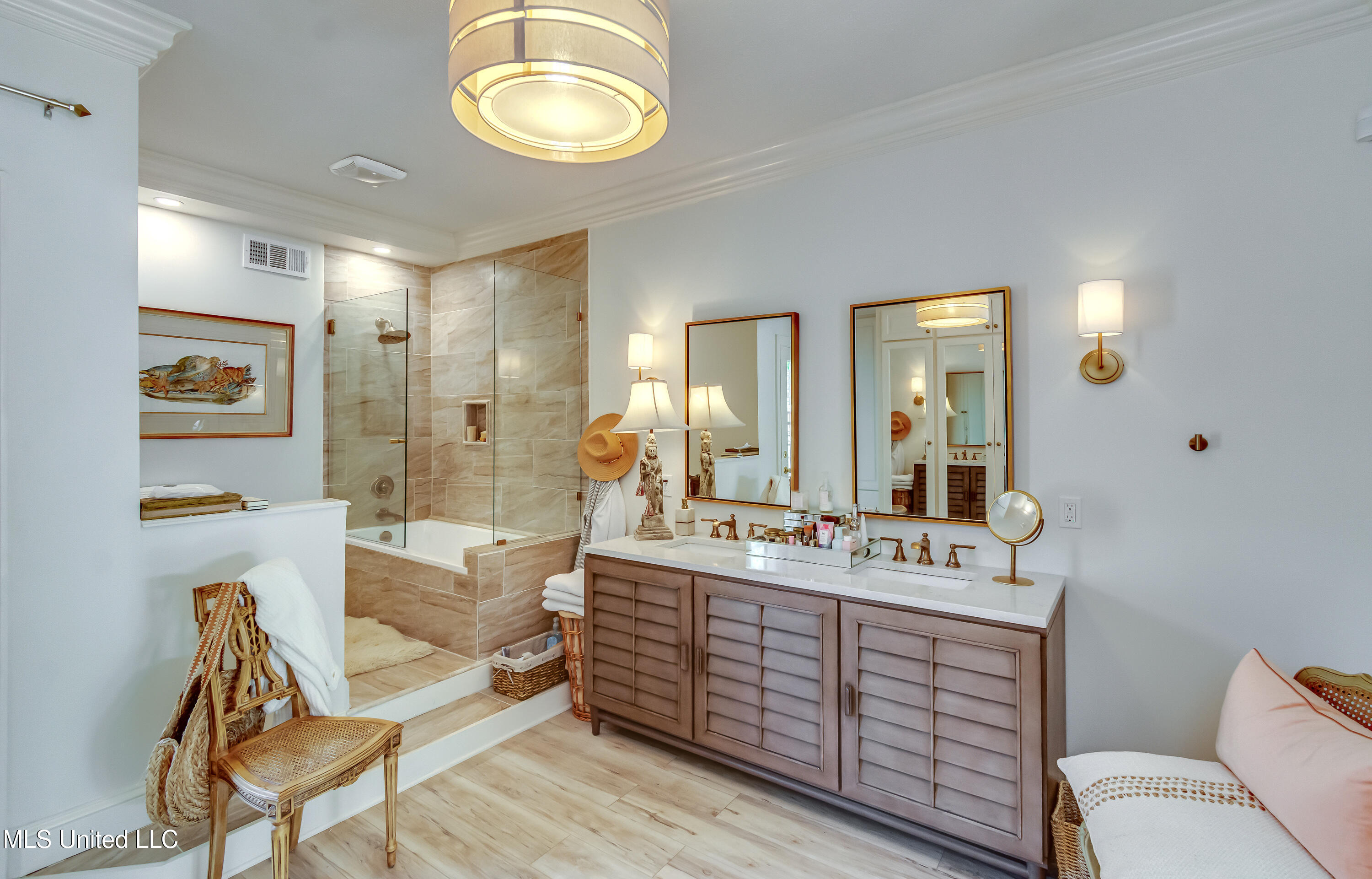 808 Hunter Bay Property Photo 56