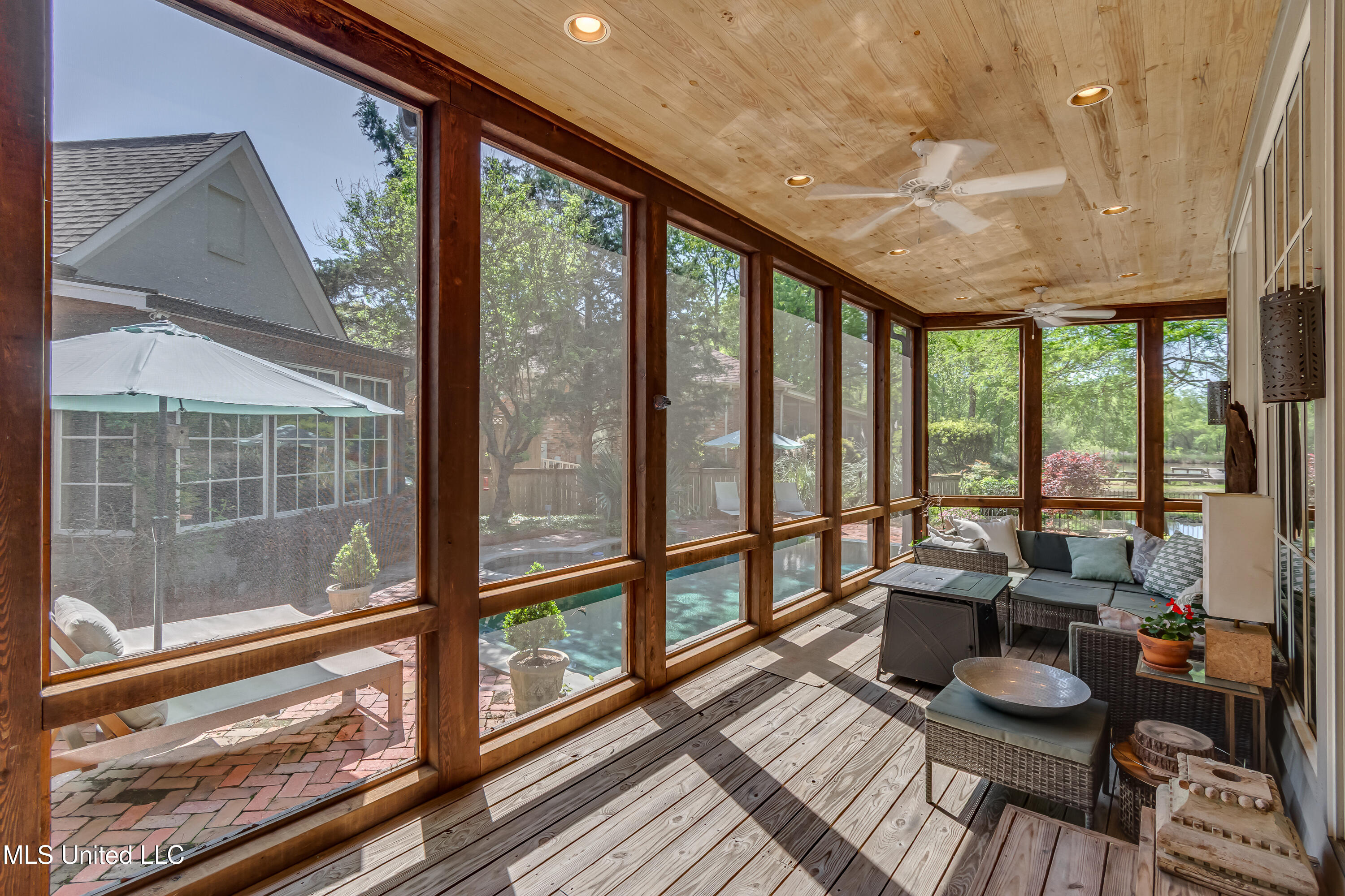 808 Hunter Bay Property Photo 81