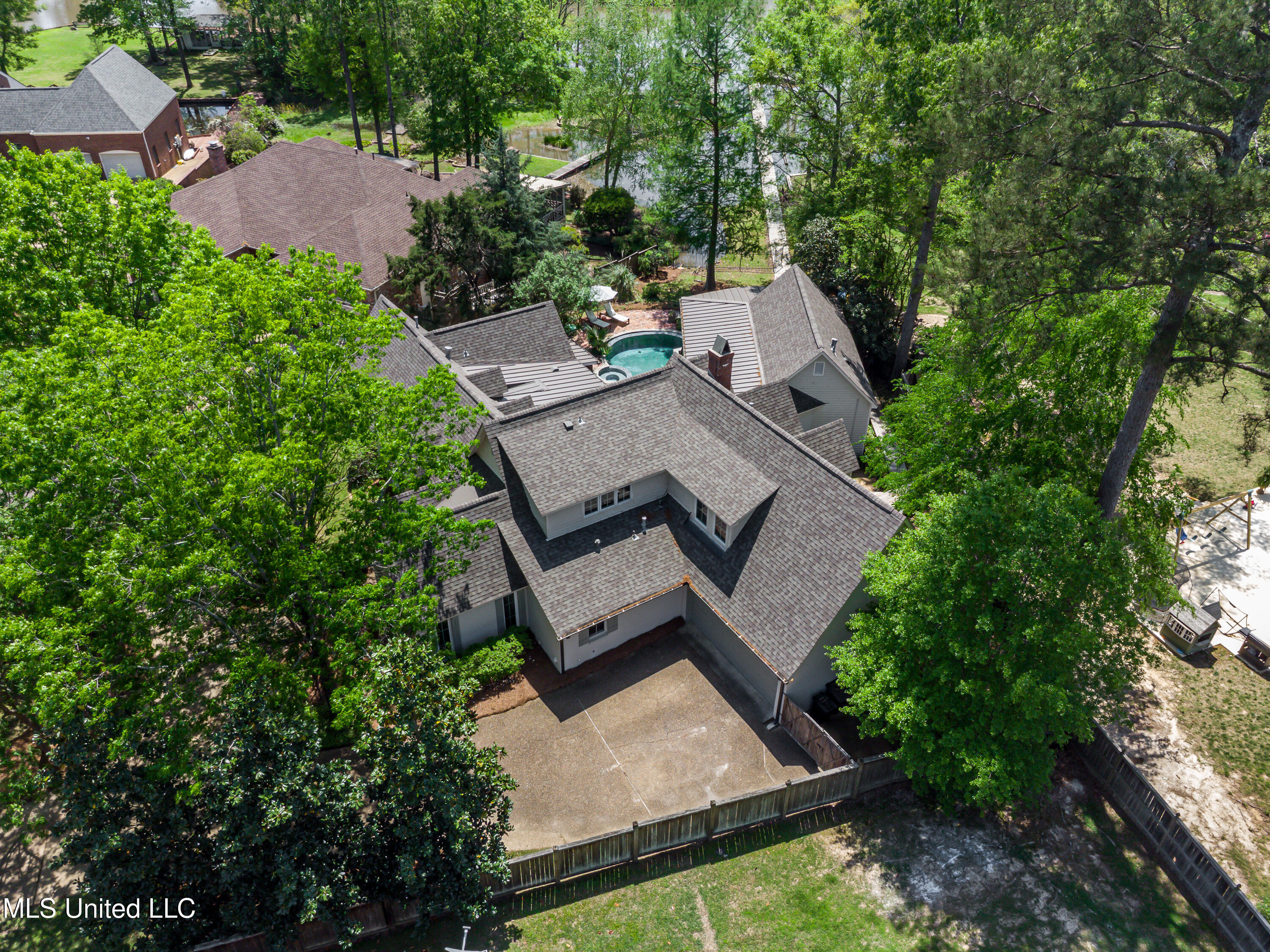 808 Hunter Bay Property Photo 118