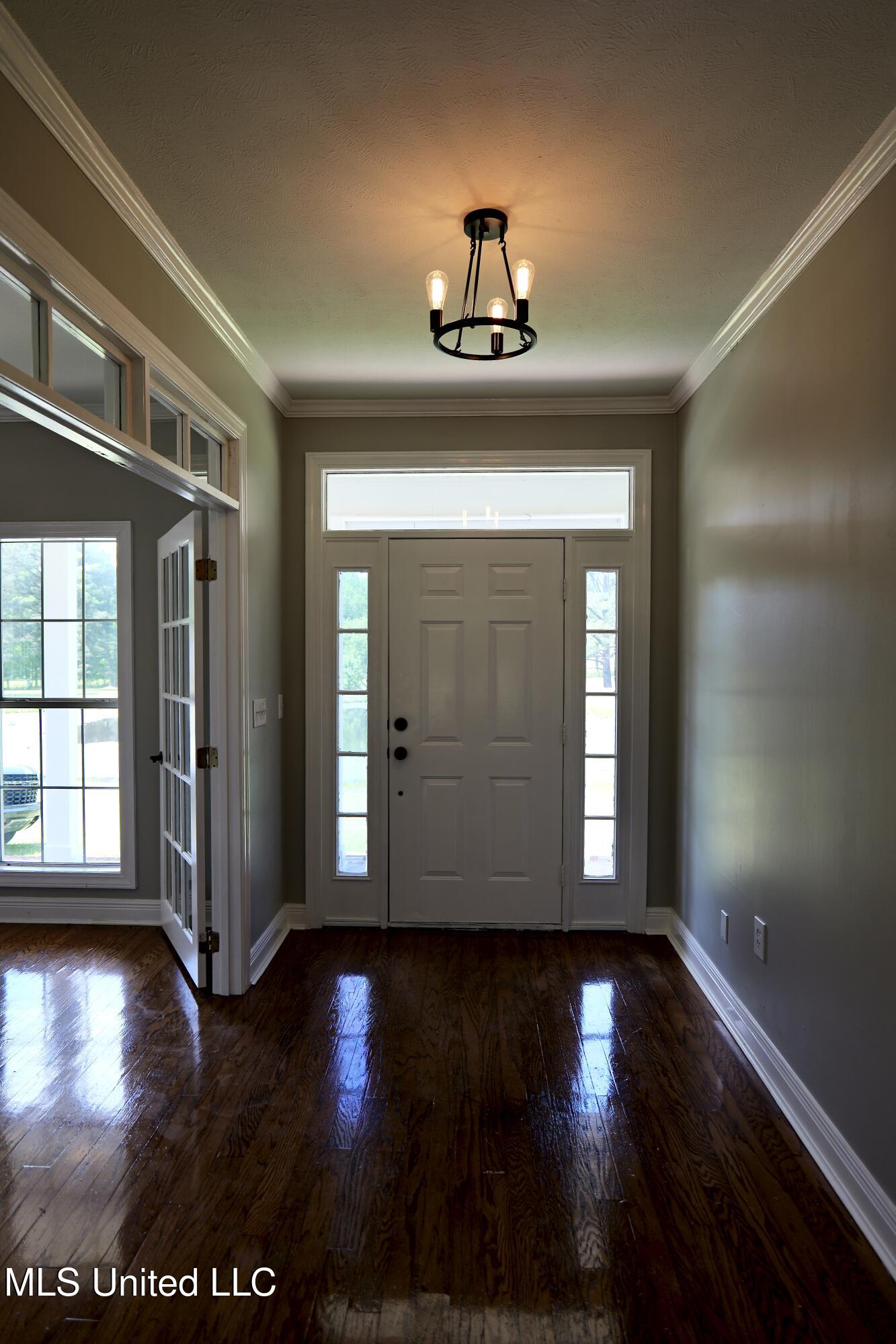 120 Timber Green Lane Property Photo 8