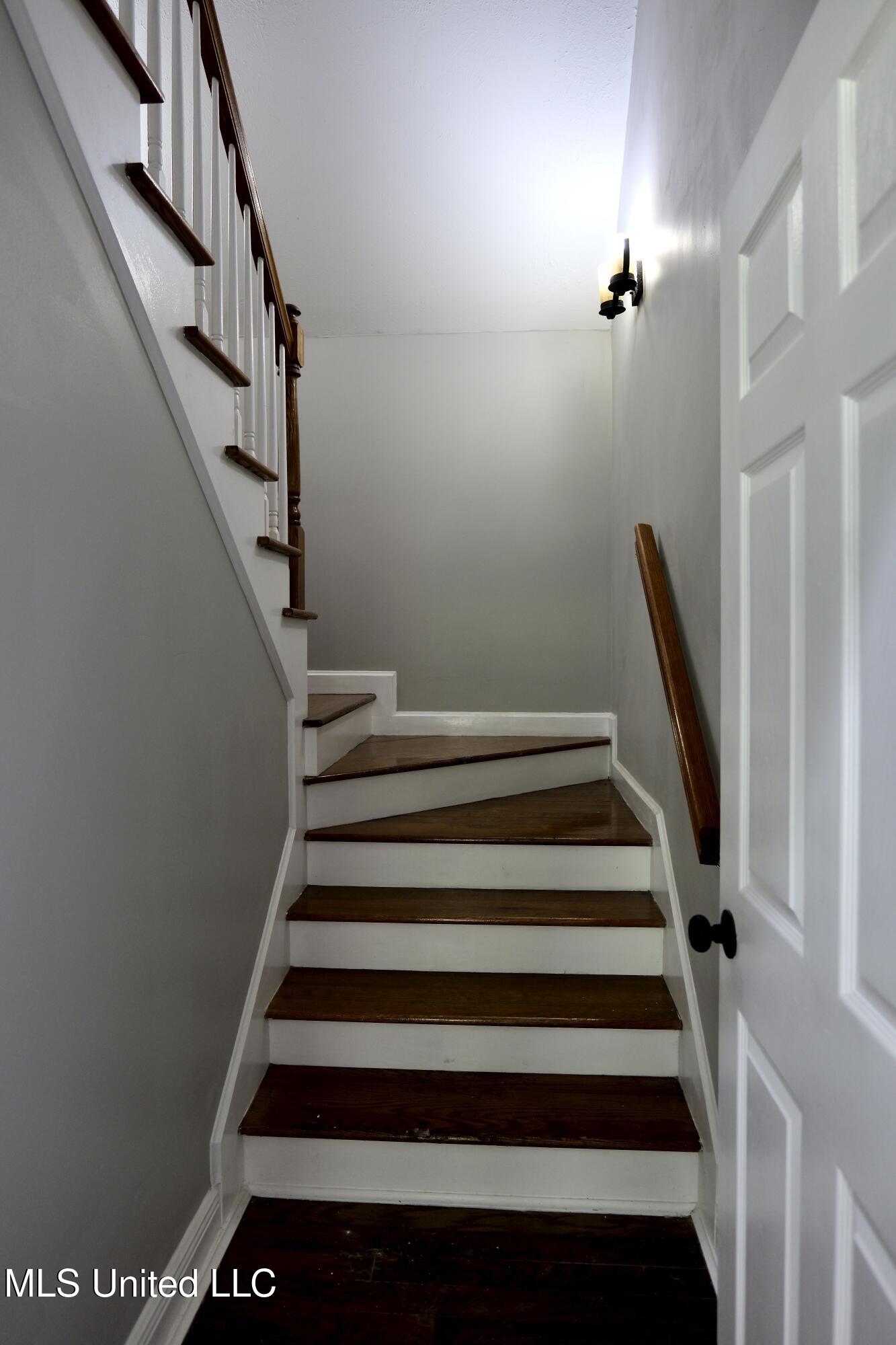 120 Timber Green Lane Property Photo 22