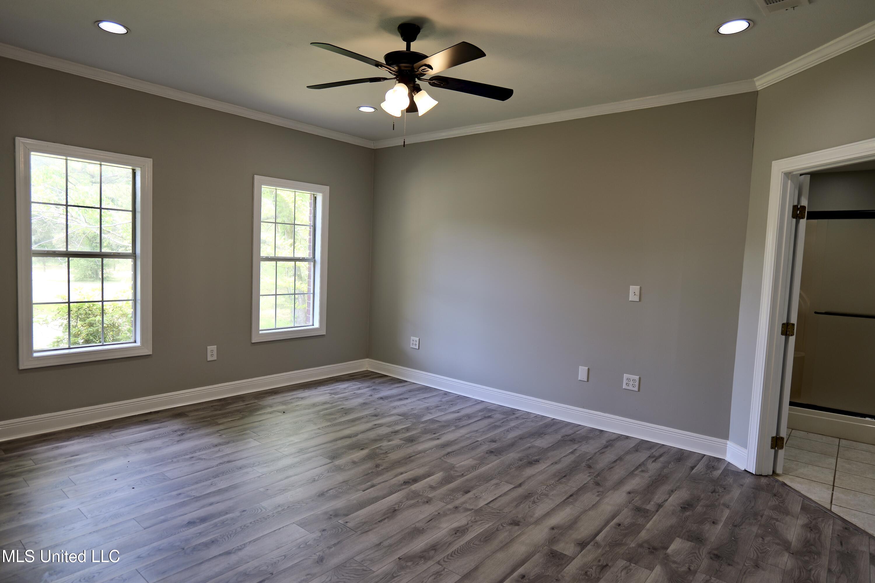 120 Timber Green Lane Property Photo 29