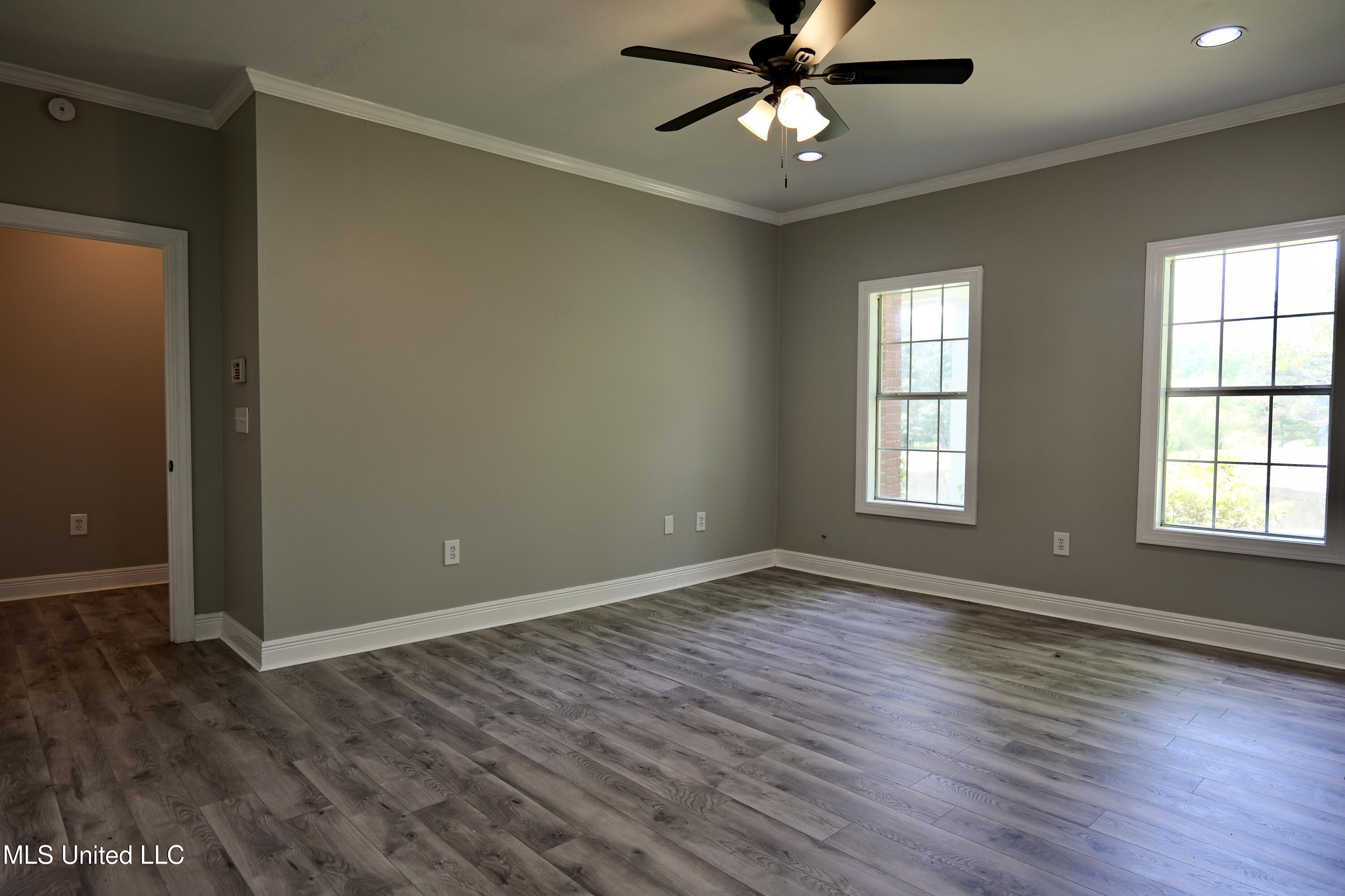 120 Timber Green Lane Property Photo 31