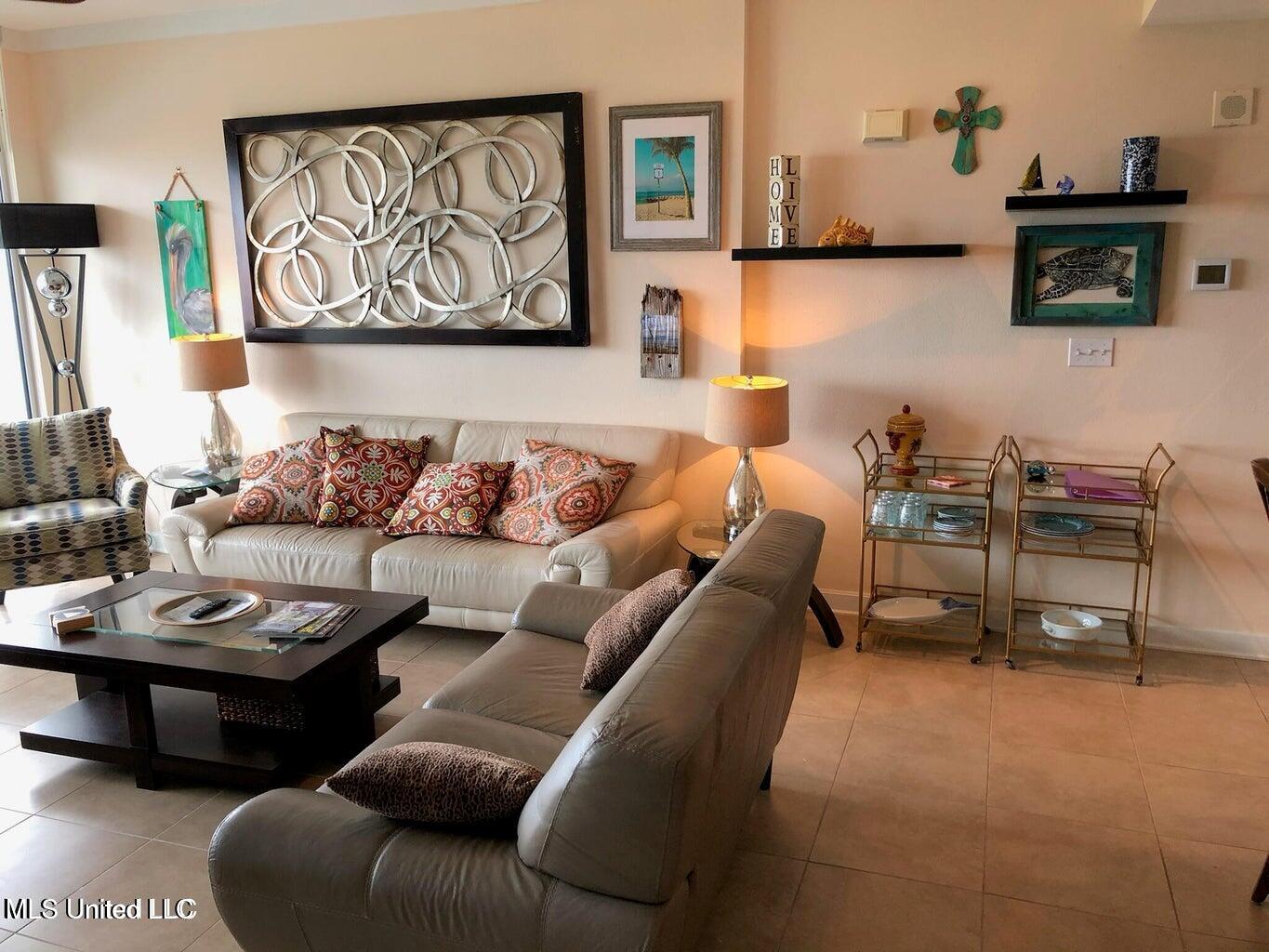 2060 Beach Boulevard Property Photo 2