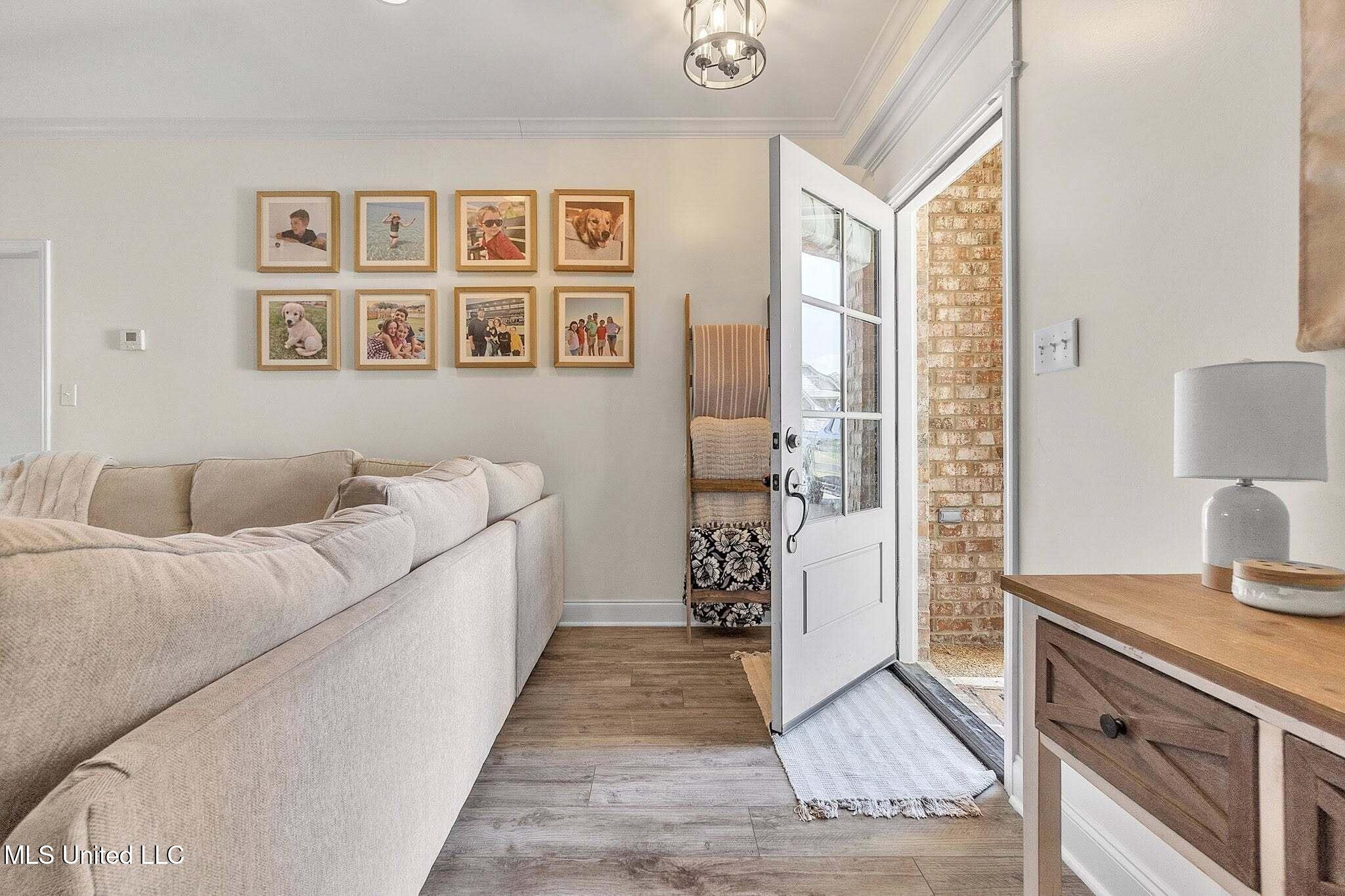 2094 W Watson Vw Property Photo 7