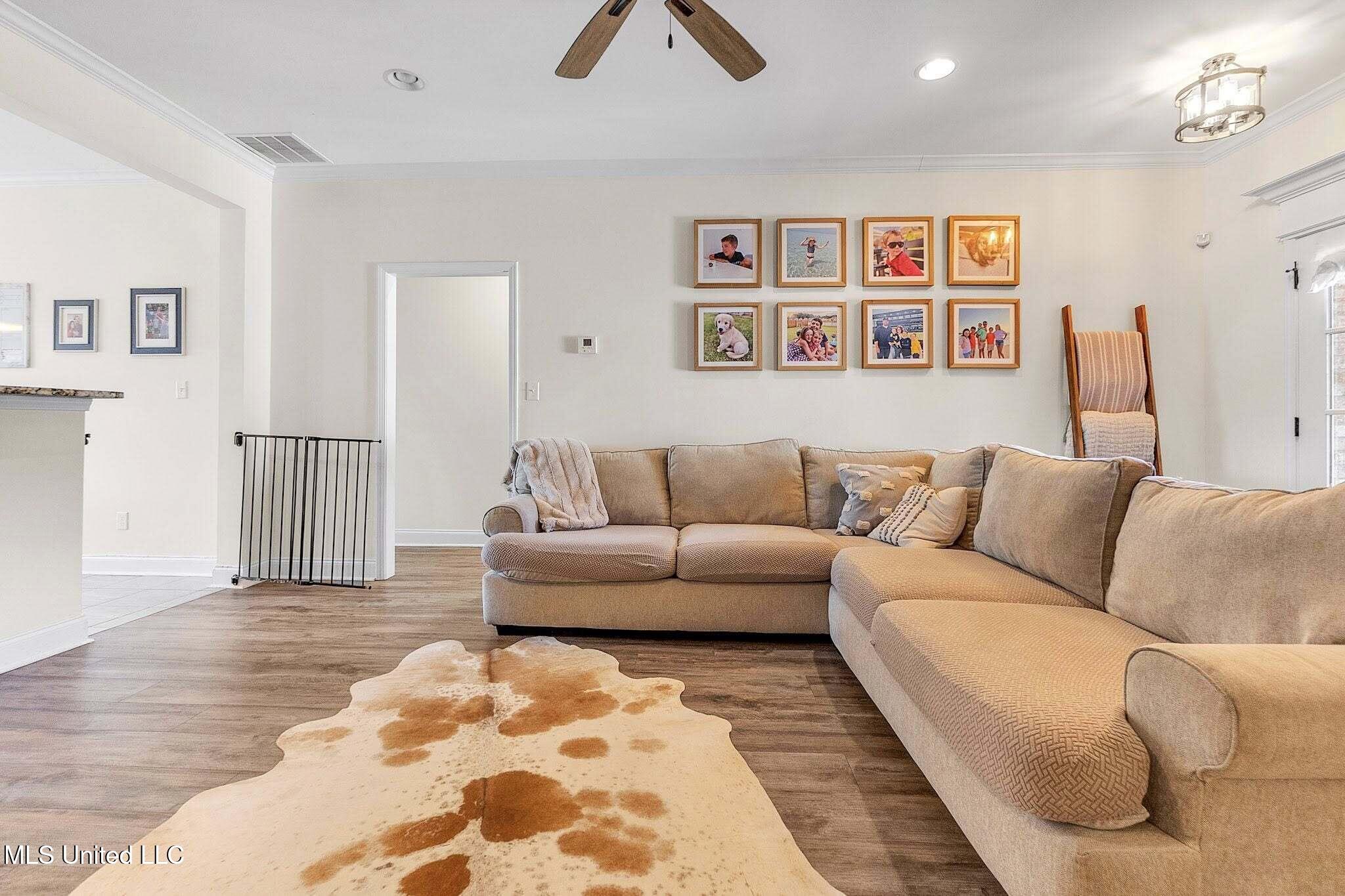 2094 W Watson Vw Property Photo 10