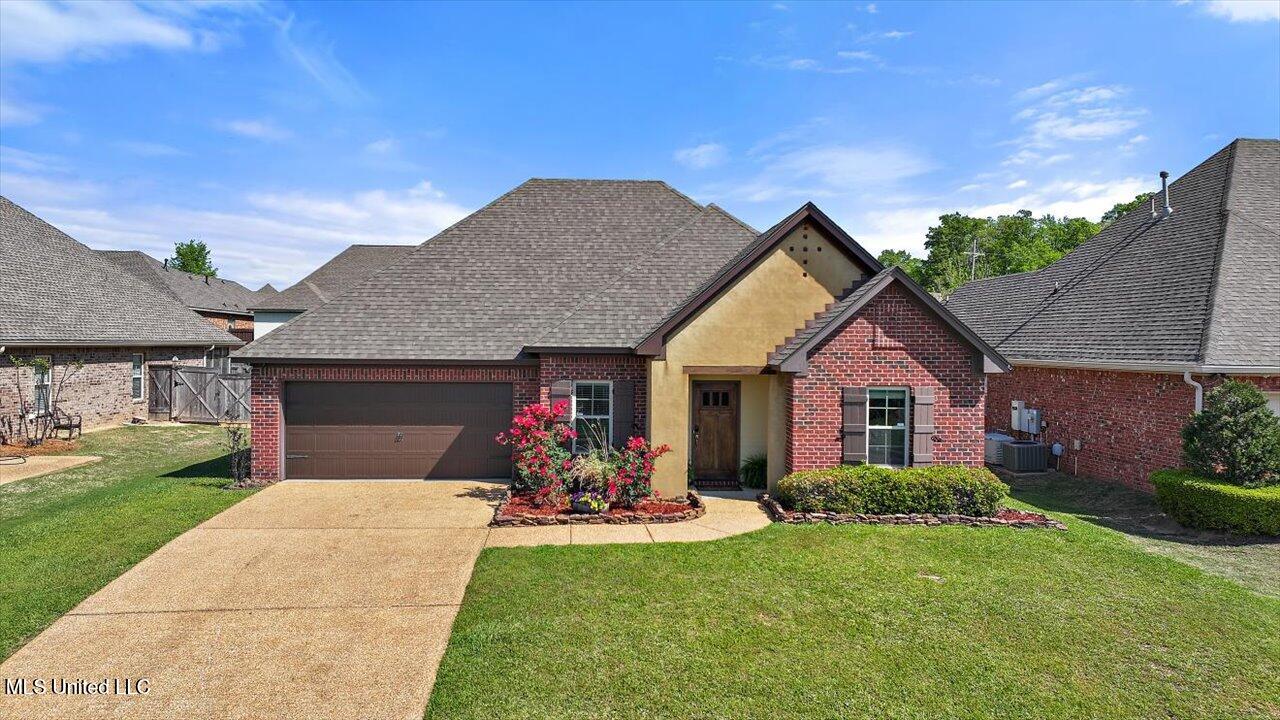 1004 Abundance Place Property Photo 34