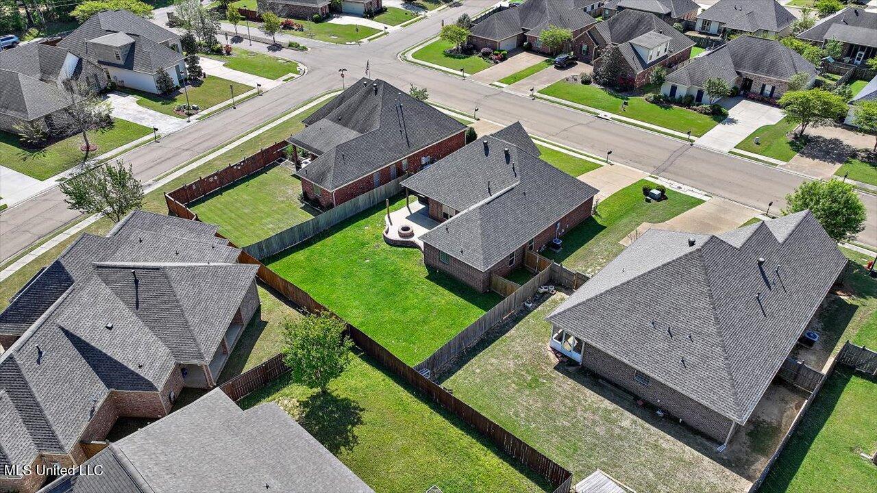 1004 Abundance Place Property Photo 39