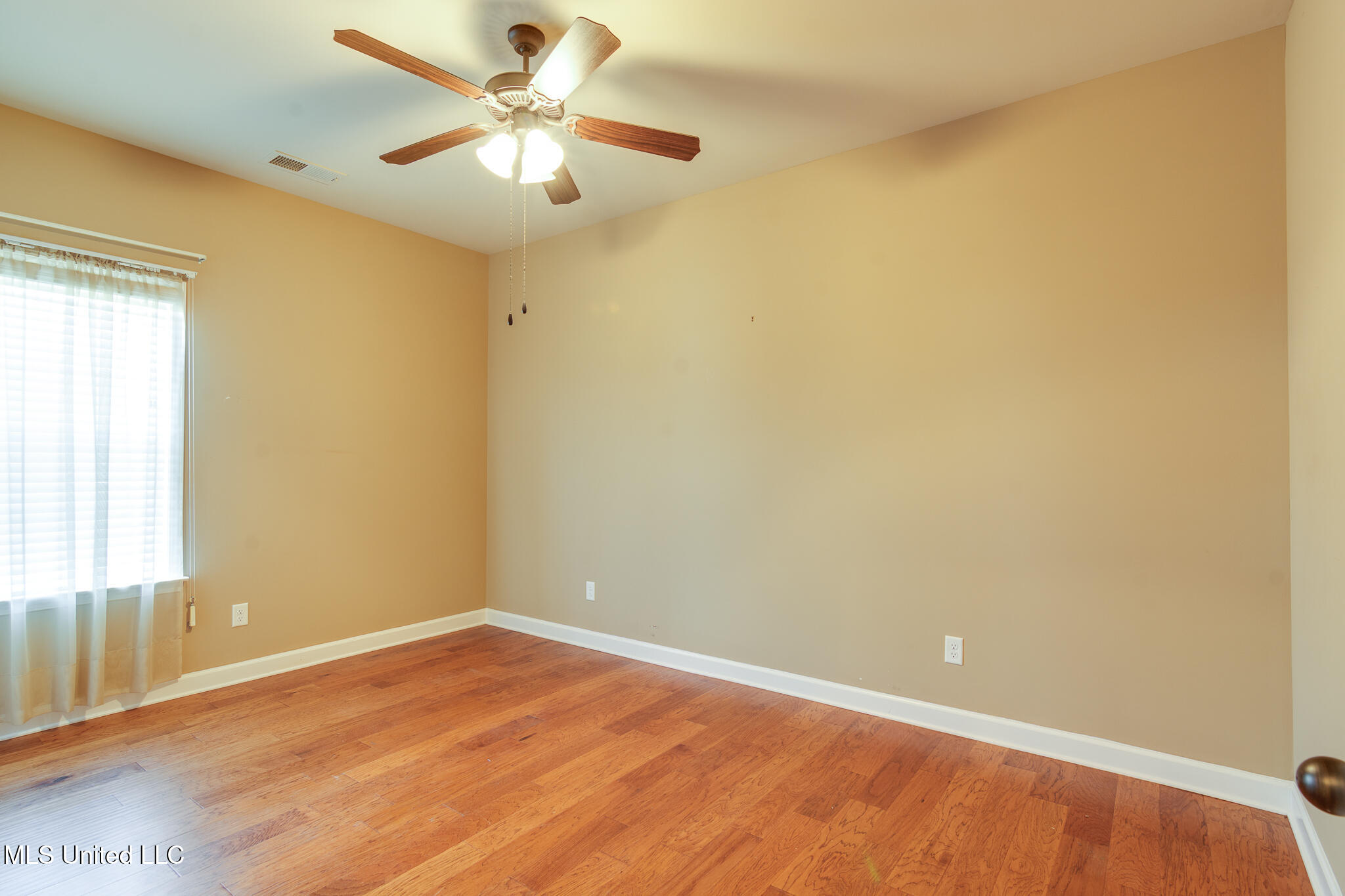 7294 Wind Drive Property Photo 21