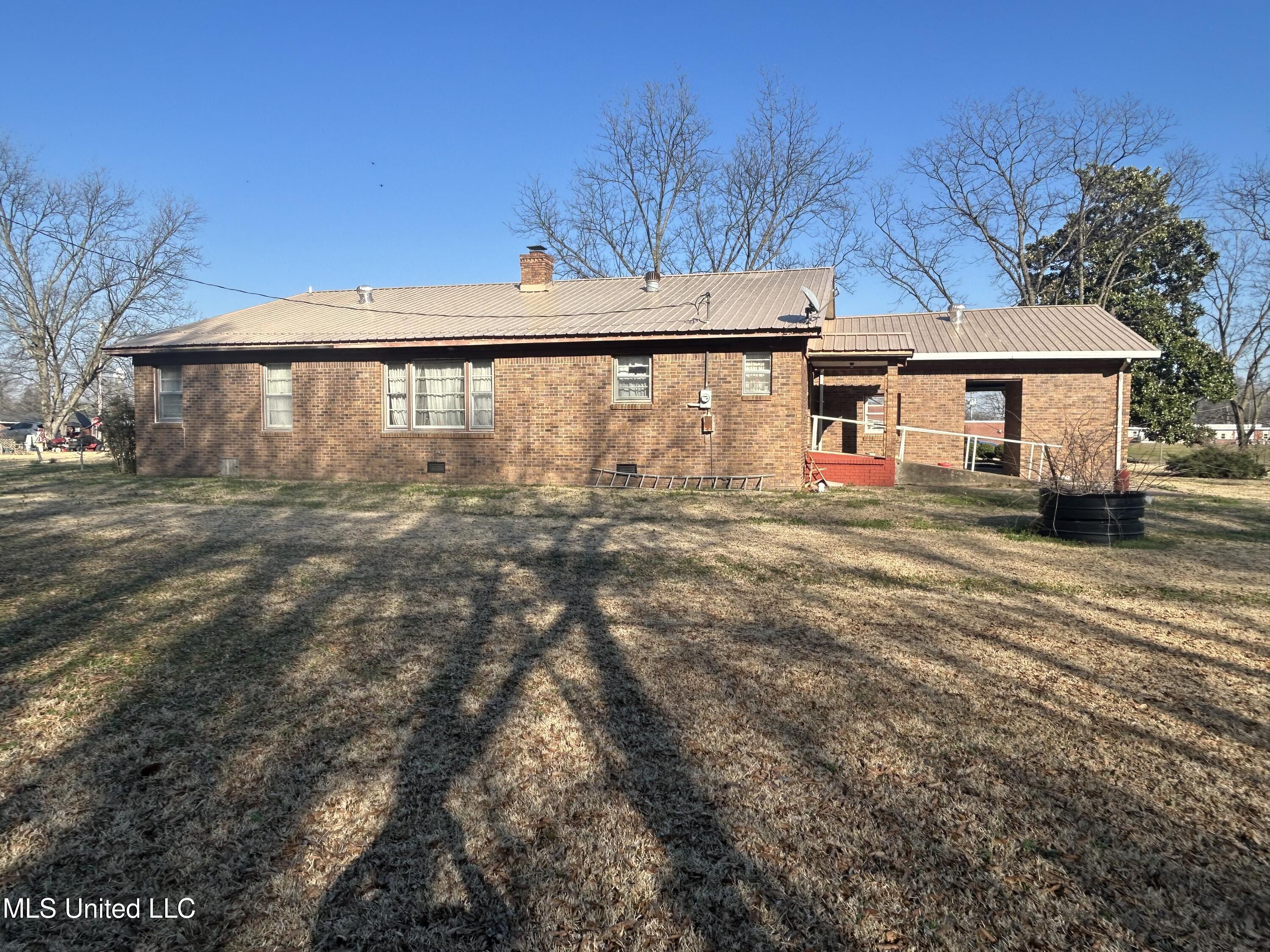 10 Worley Road Drive Property Photo 3