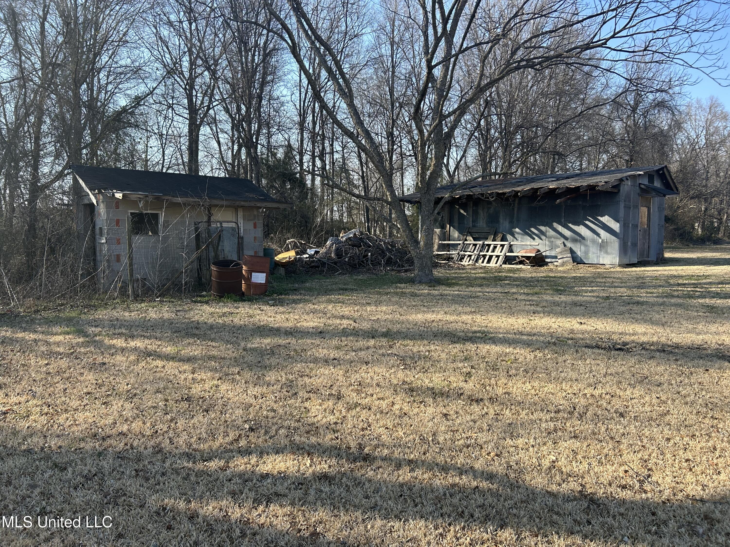 10 Worley Road Drive Property Photo 6