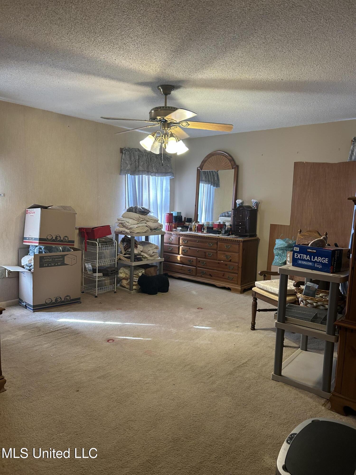 10 Worley Road Drive Property Photo 11