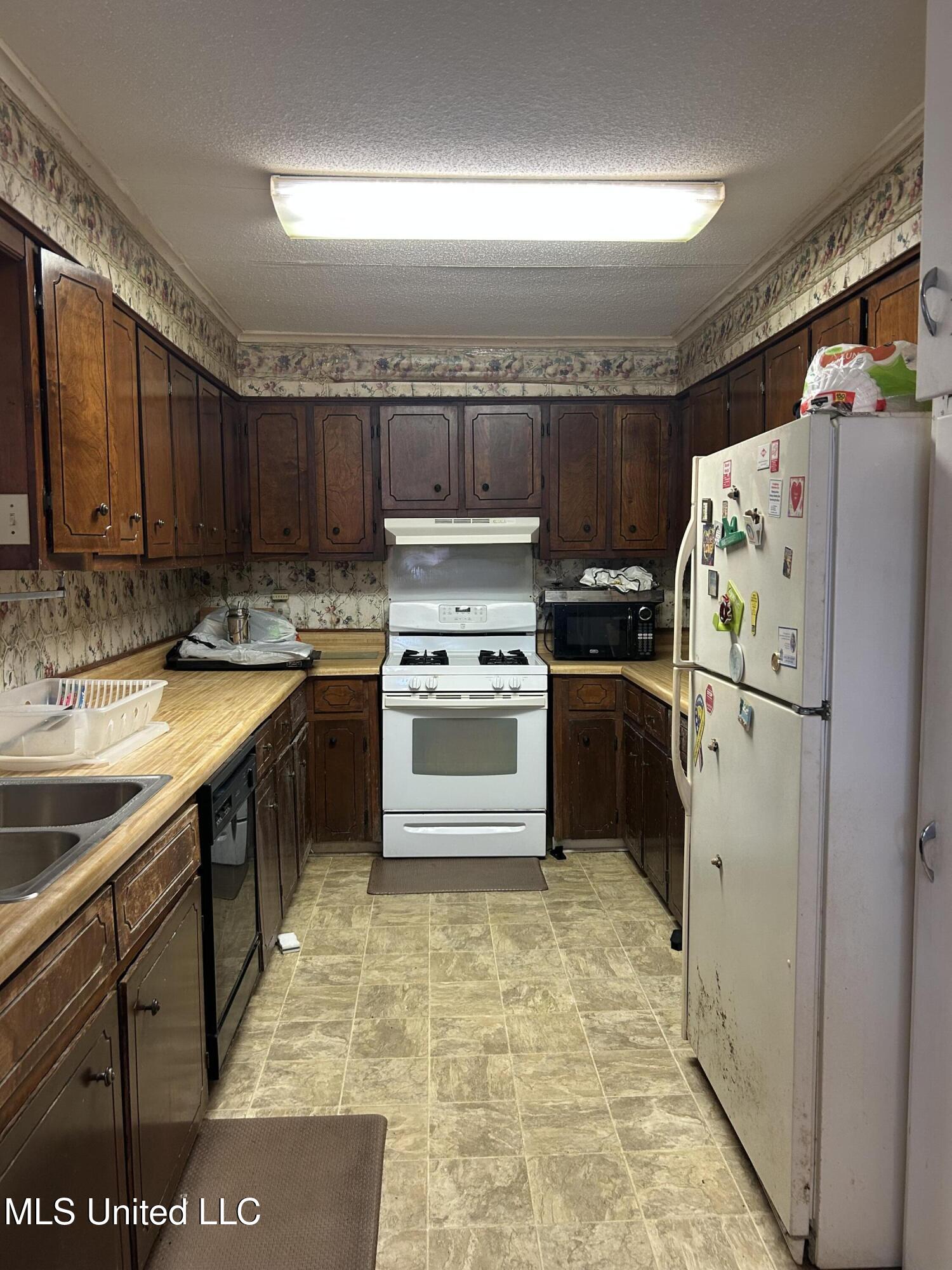 10 Worley Road Drive Property Photo 21