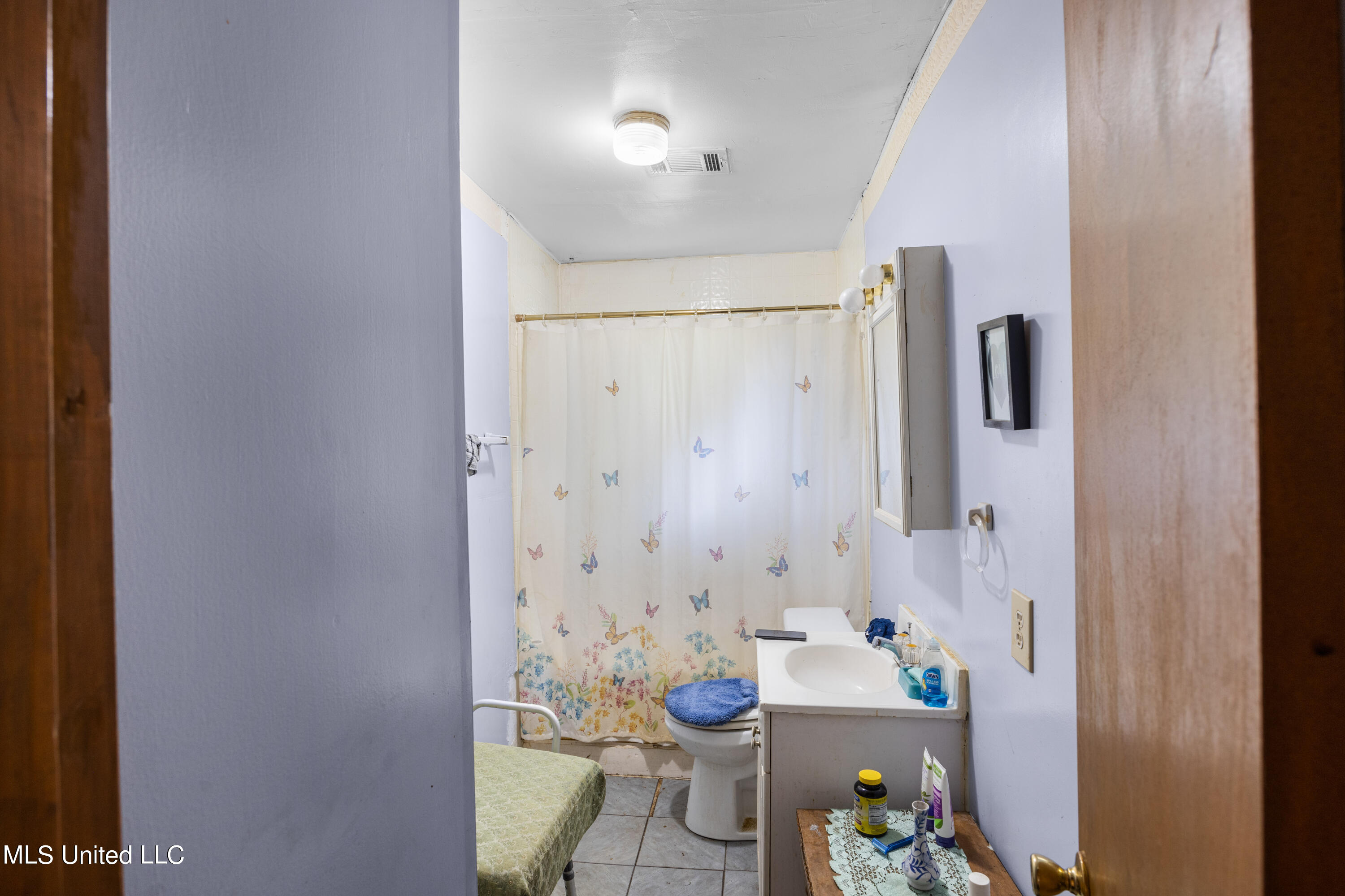 325 Loring Road Property Photo 16