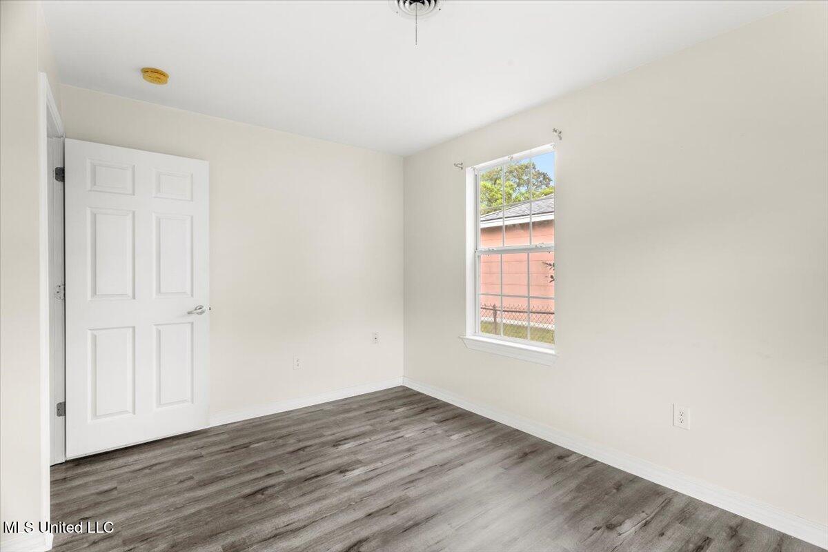 139 Beachview Avenue Property Photo 30