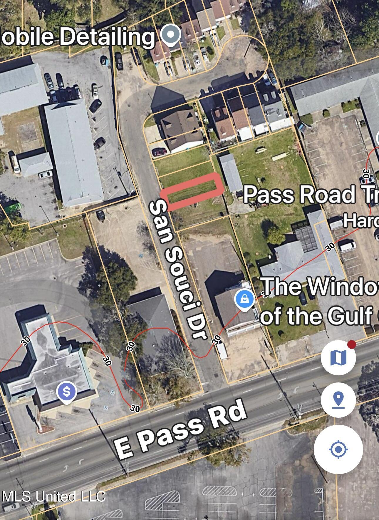 San Souci Drive Property Photo 4