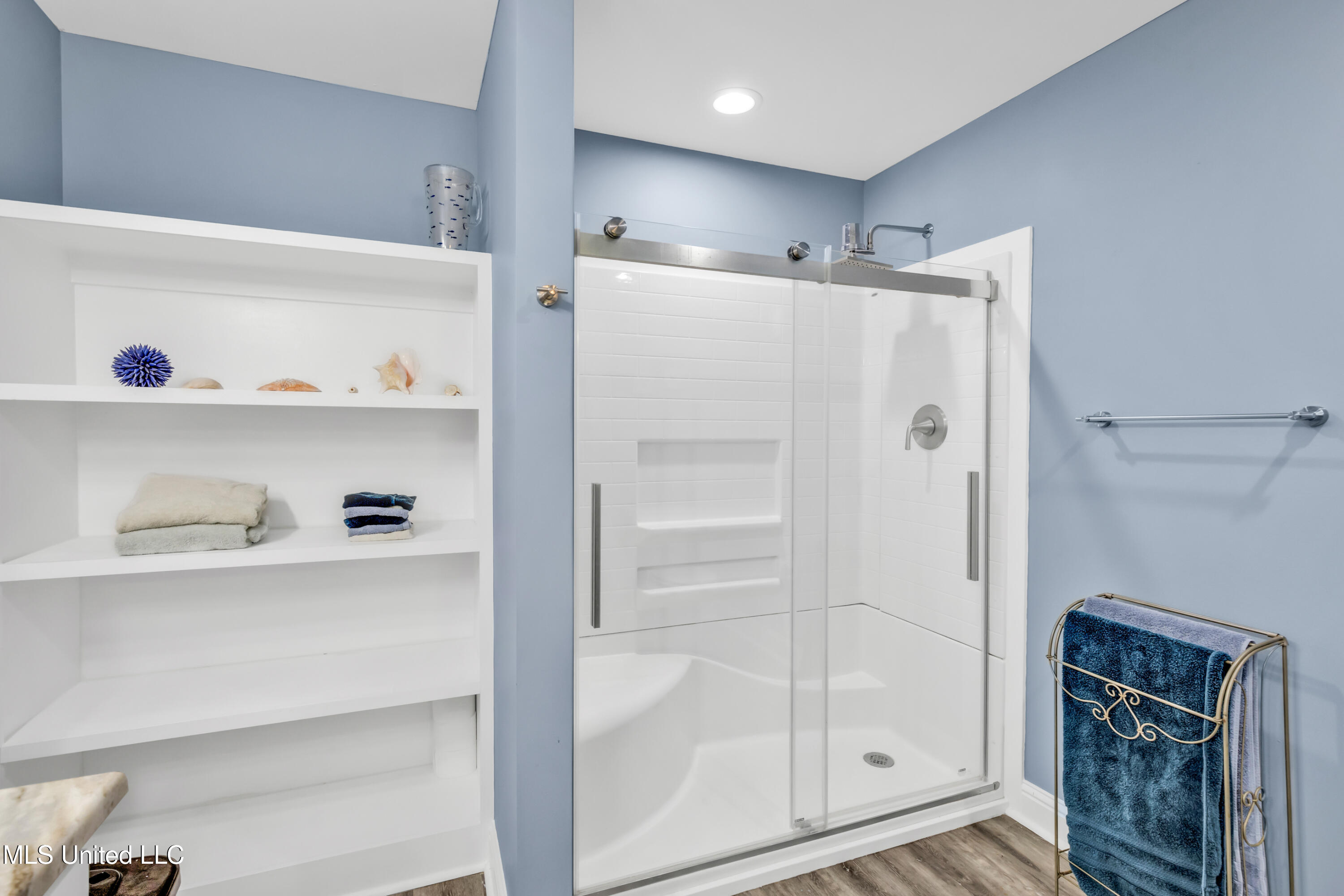 15155 Sunset Drive Property Photo 16
