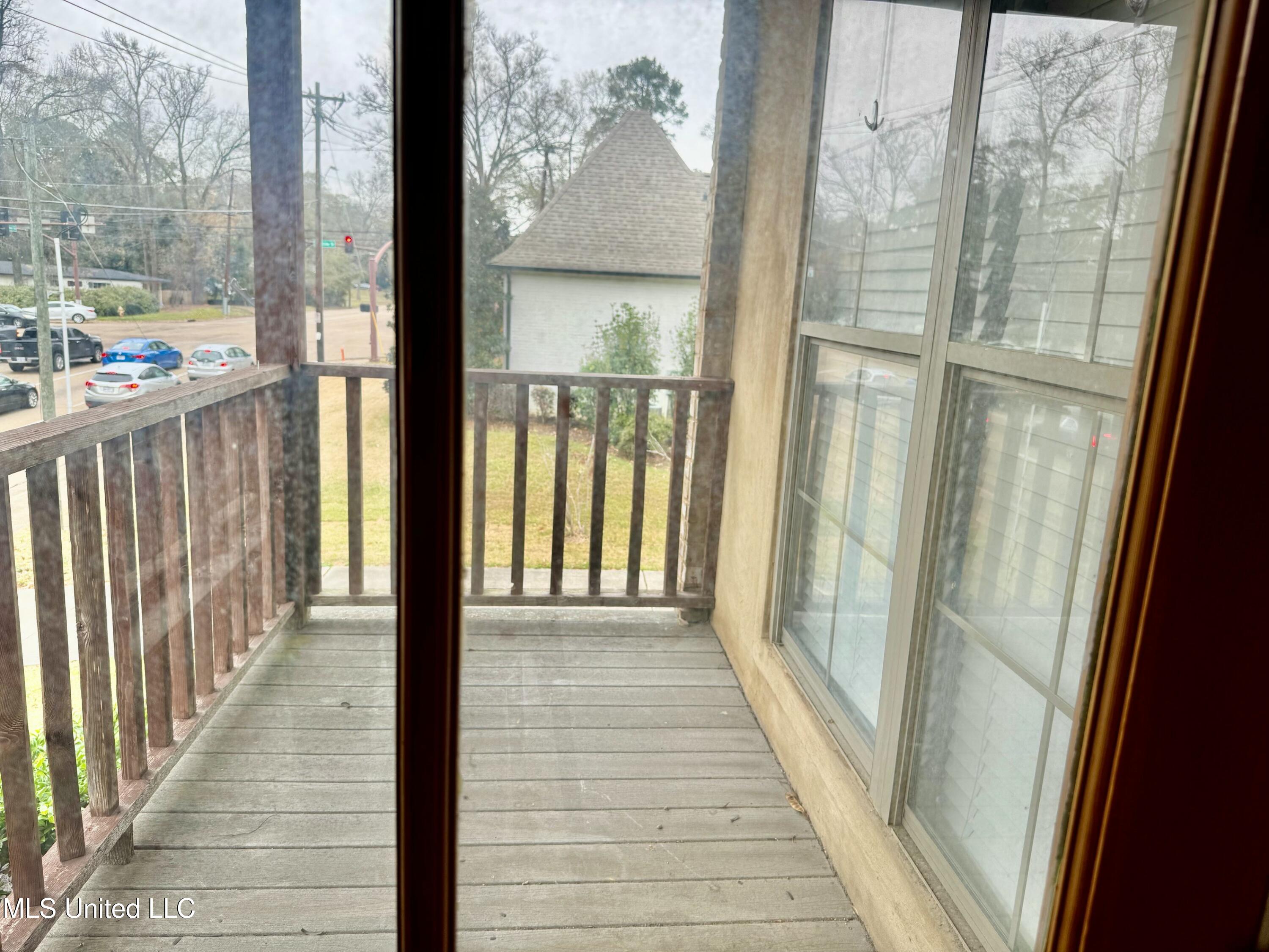4550 Ridgewood Road Property Photo 11