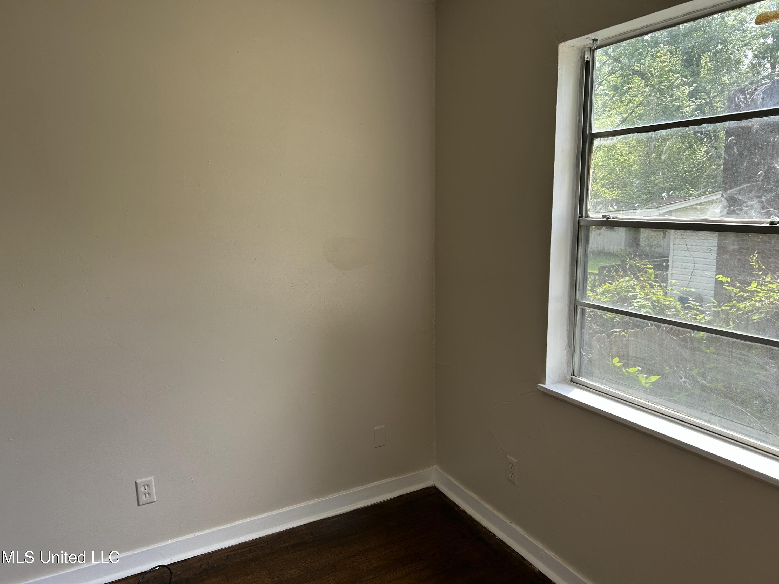 1110 Barbara Ann Drive Property Photo 13