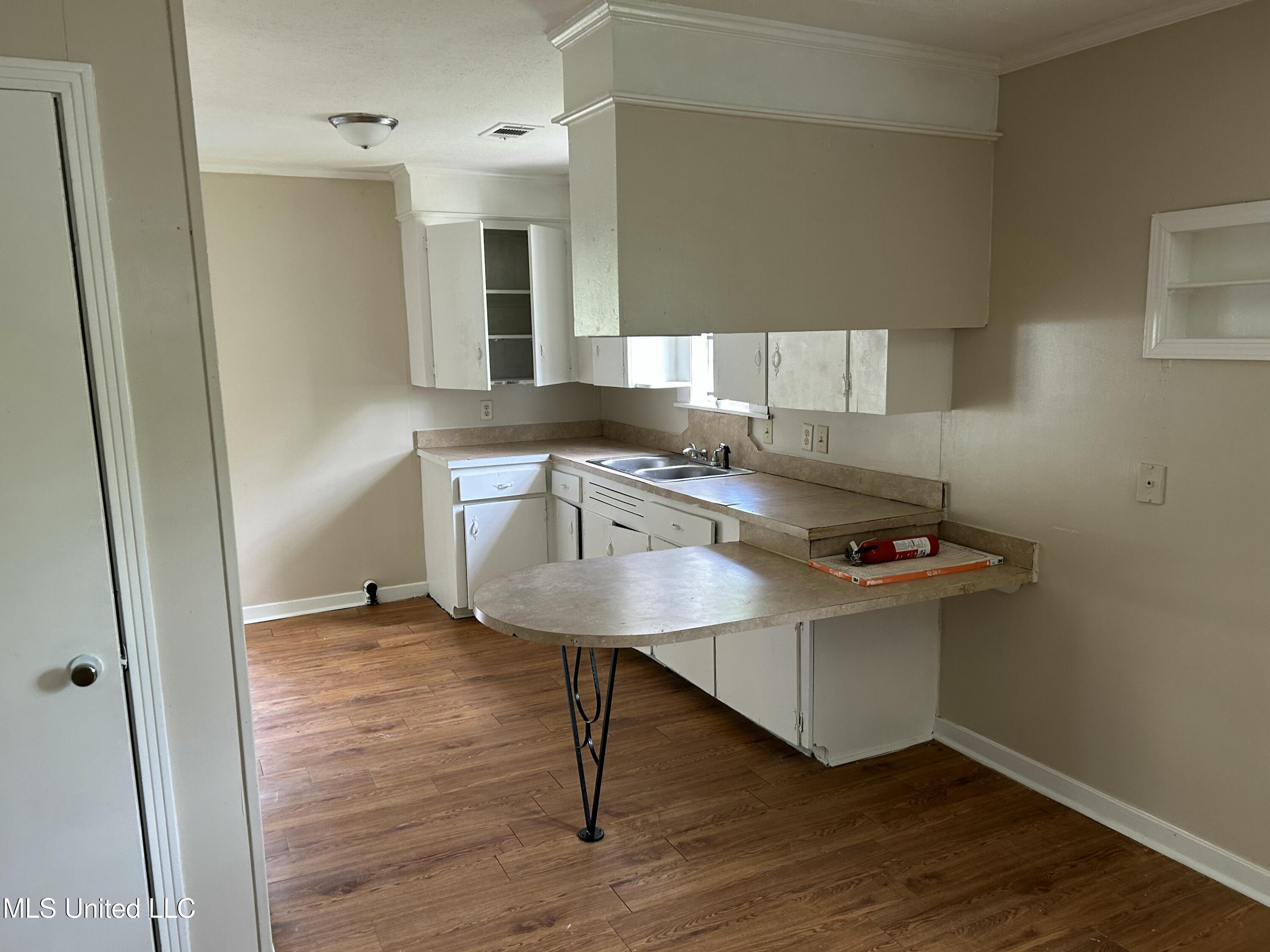 1110 Barbara Ann Drive Property Photo 20