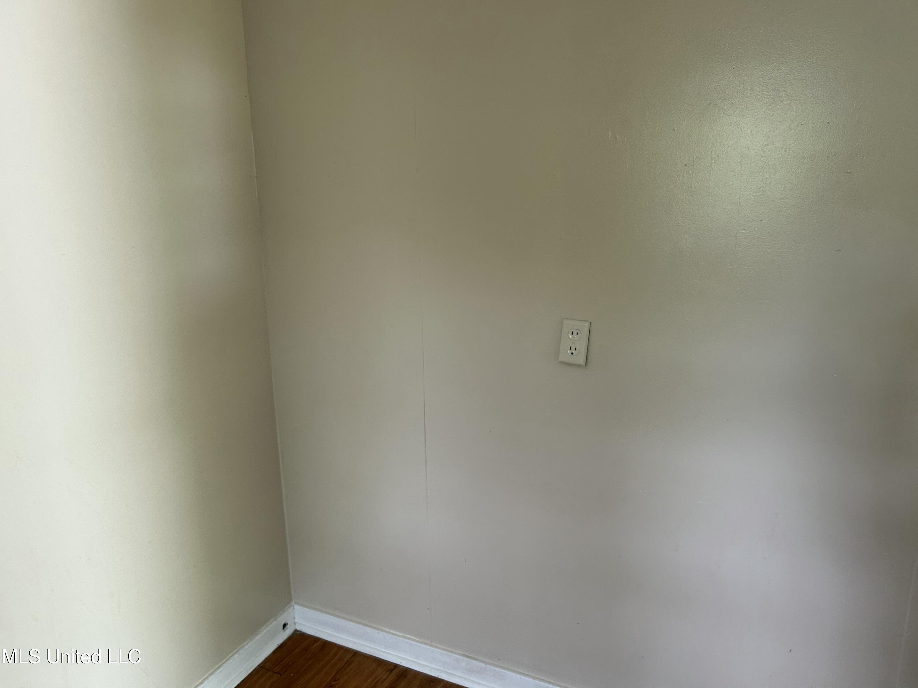 1110 Barbara Ann Drive Property Photo 21