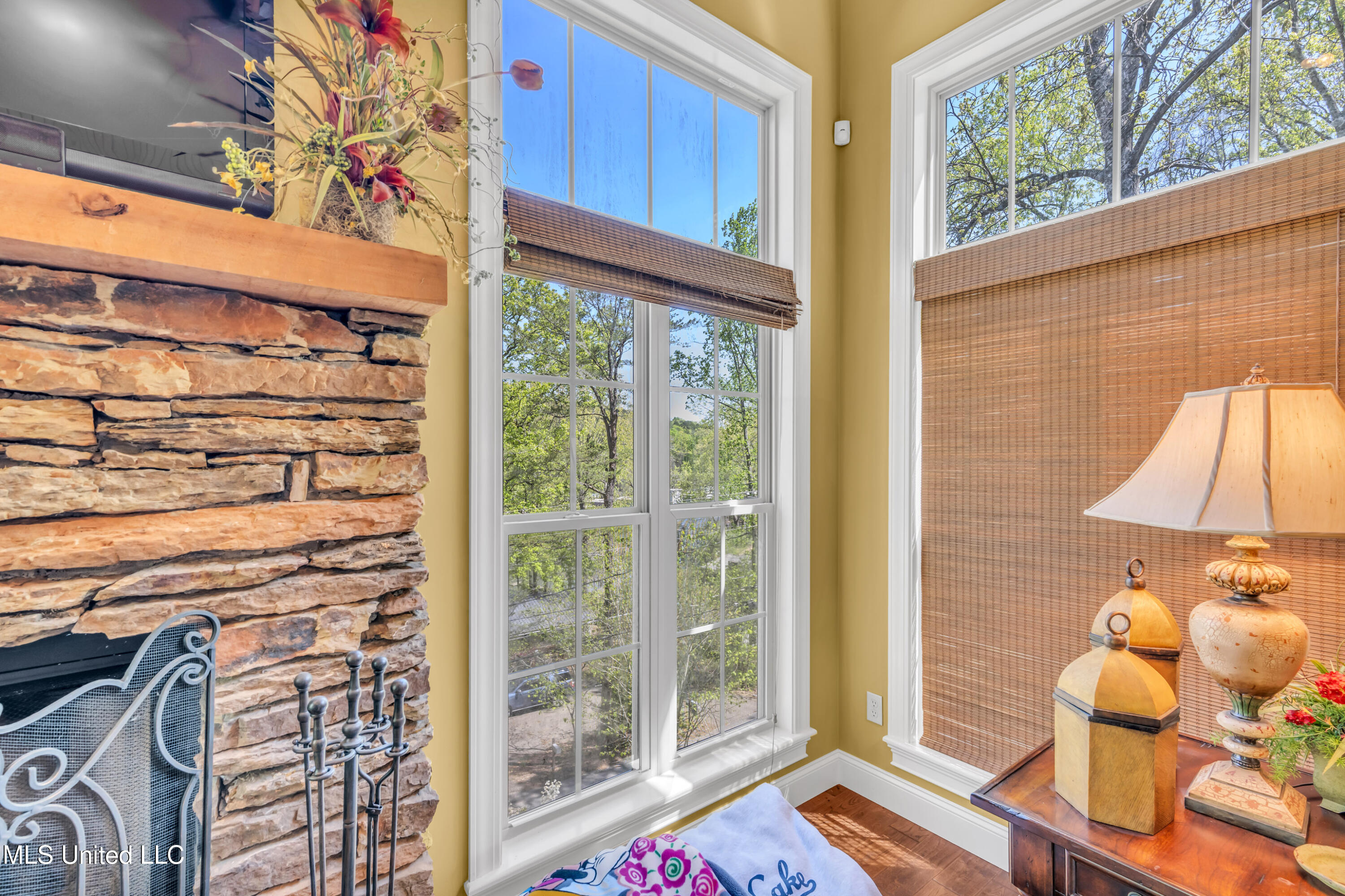 26 County Road 262 Property Photo 2