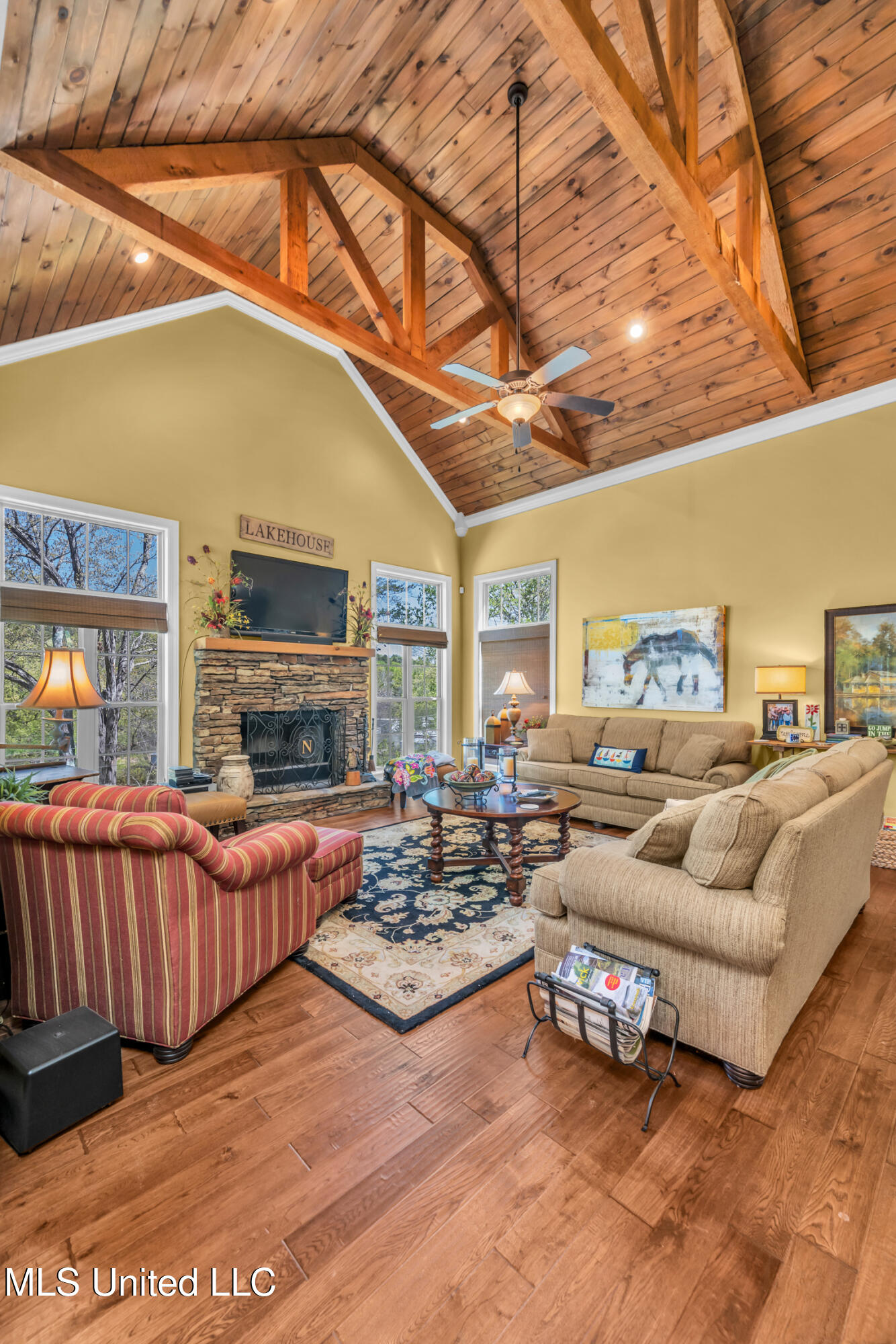 26 County Road 262 Property Photo 3