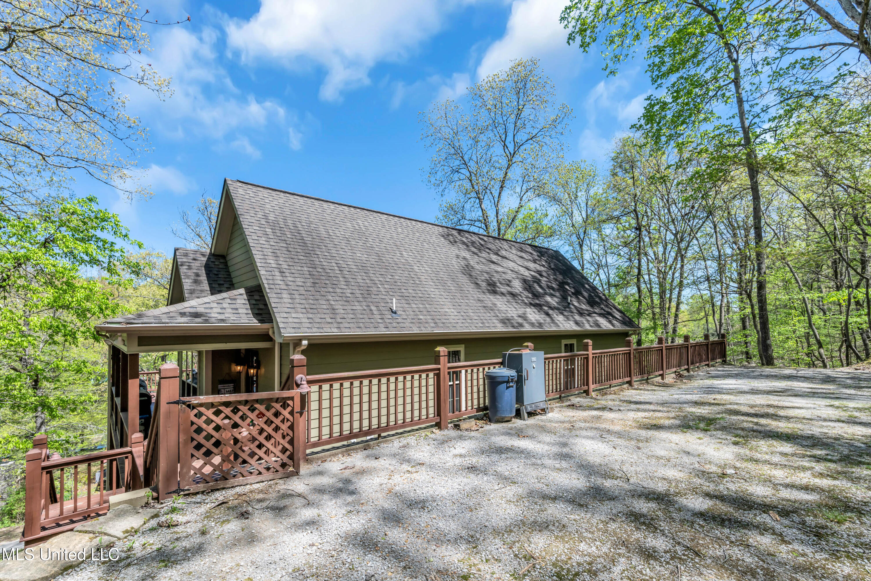 26 County Road 262 Property Photo 33