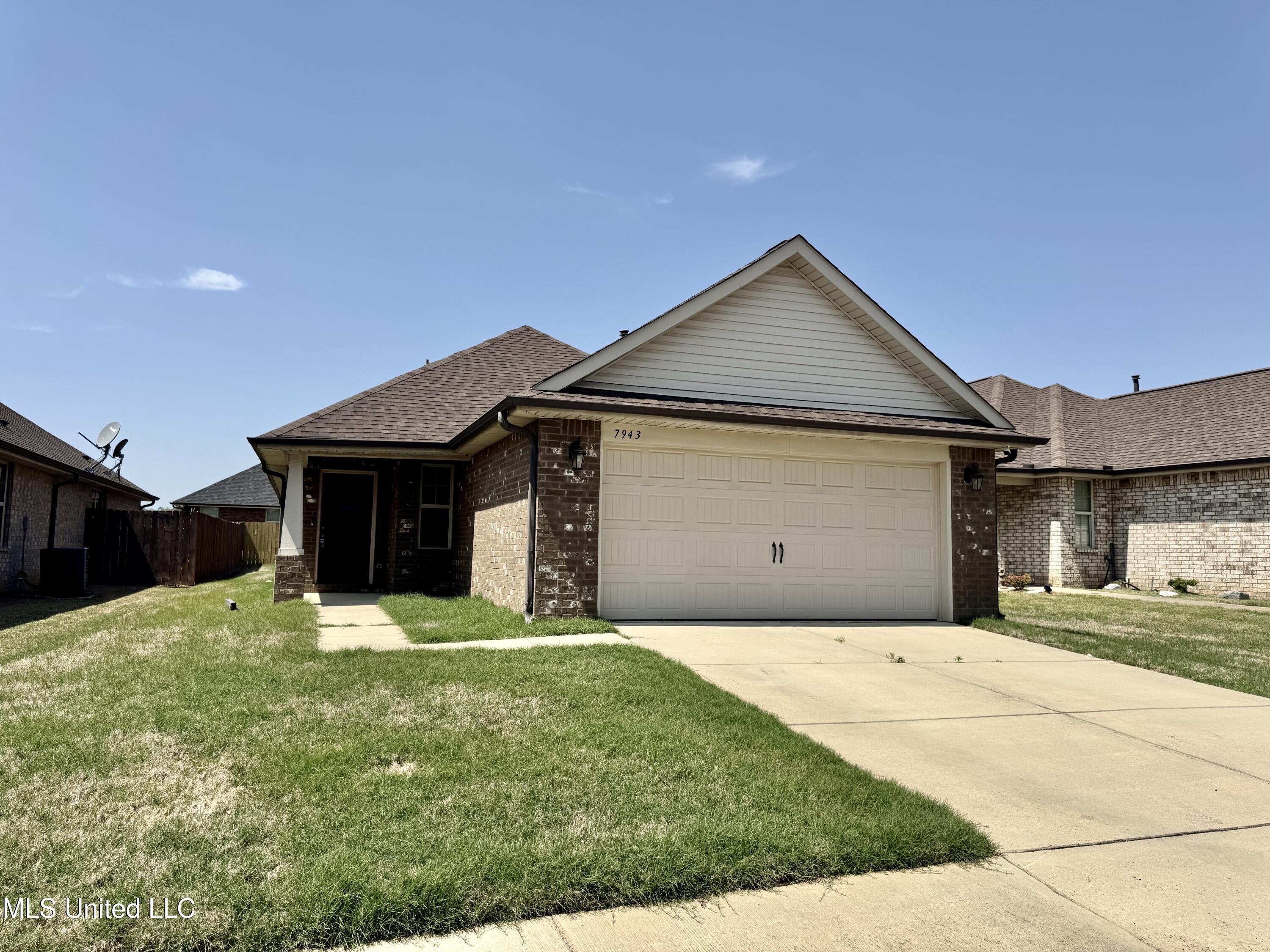 7943 Allen Glen Lane Property Photo 1