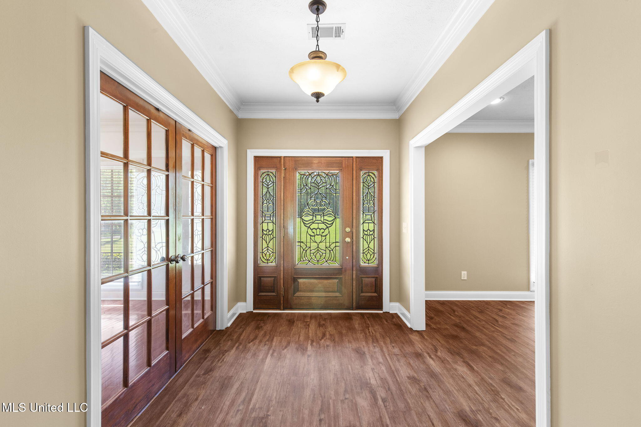 211 Lake Terrace Place Property Photo 14