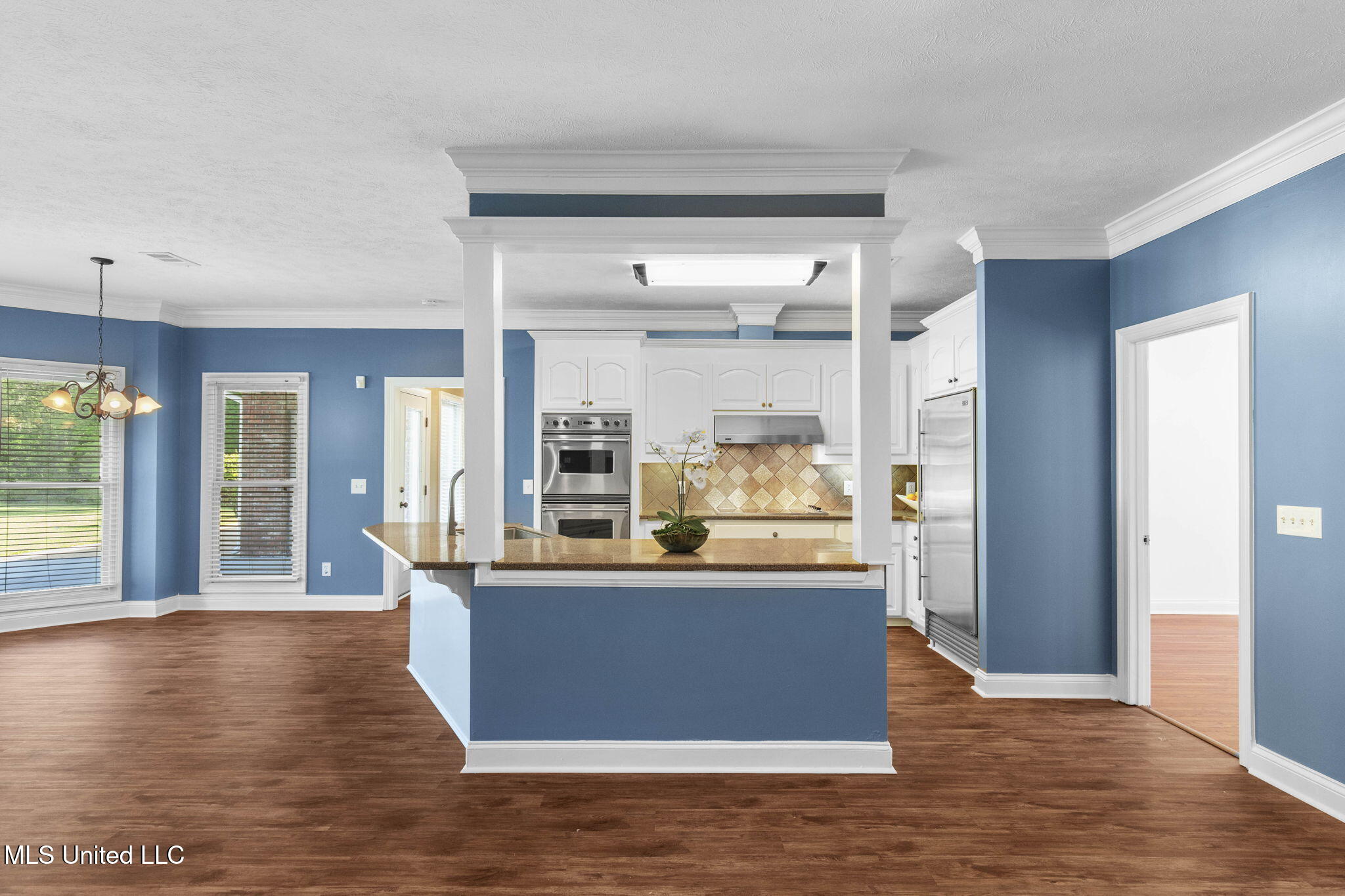 211 Lake Terrace Place Property Photo 32