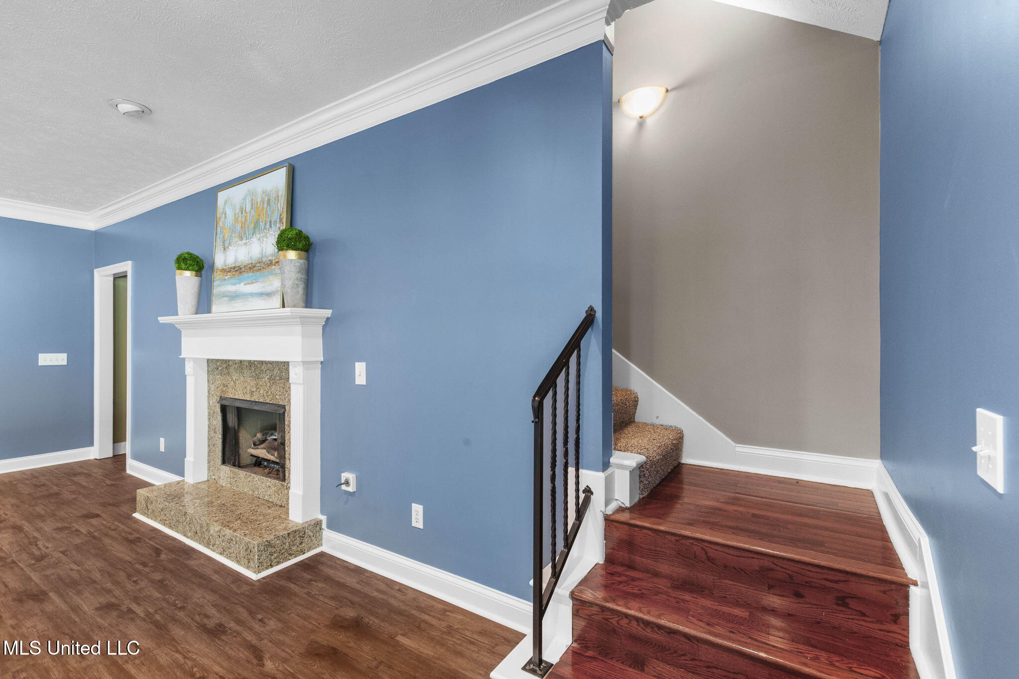 211 Lake Terrace Place Property Photo 33