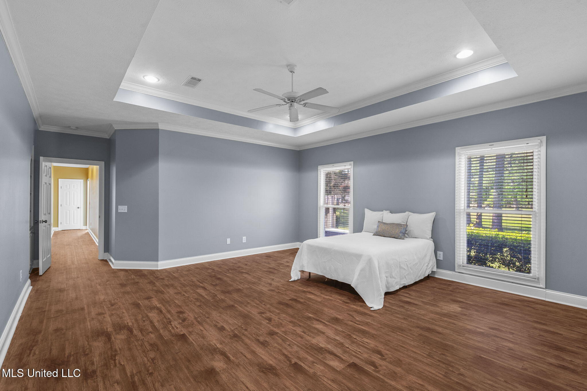 211 Lake Terrace Place Property Photo 36