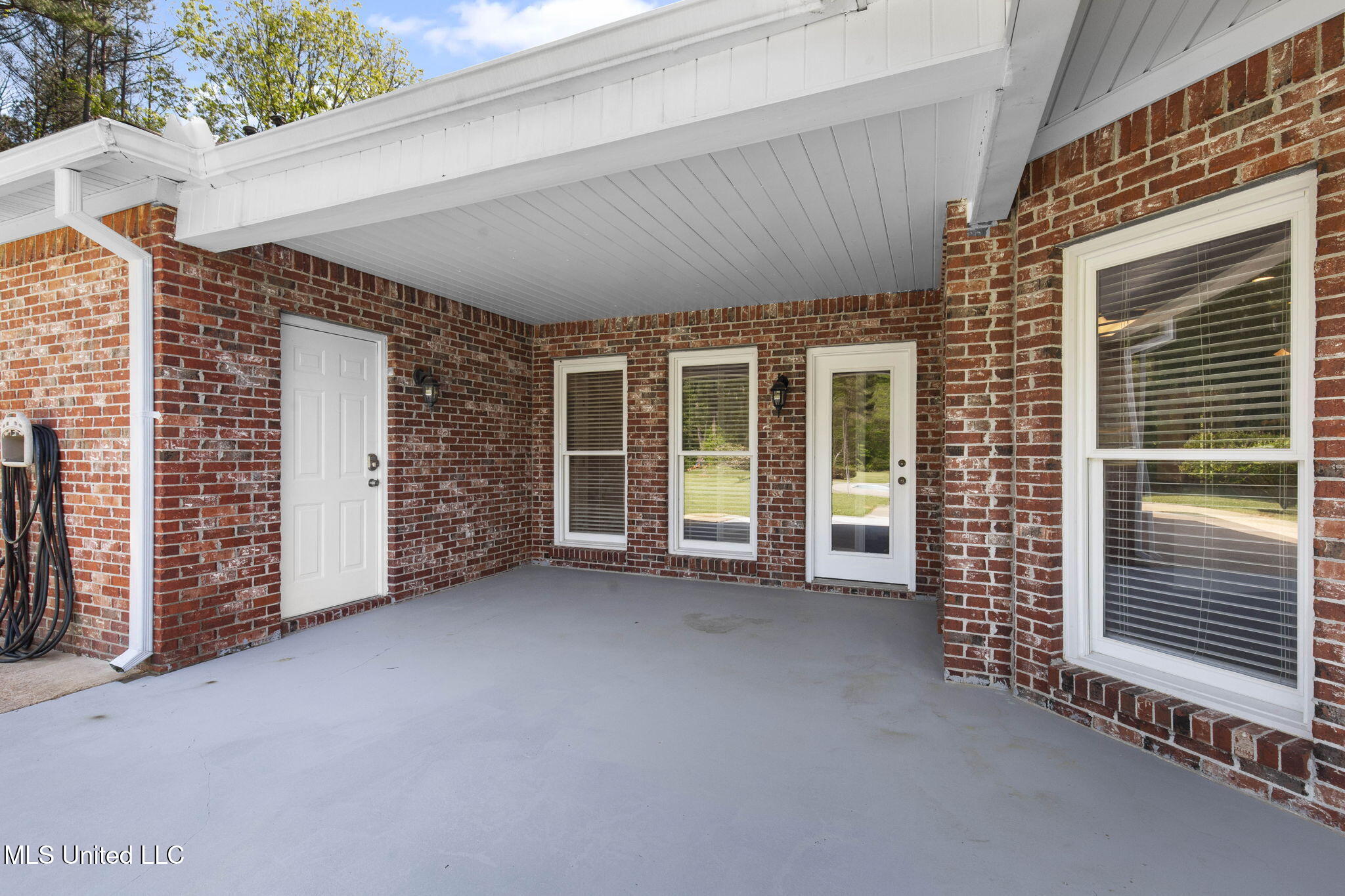 211 Lake Terrace Place Property Photo 57