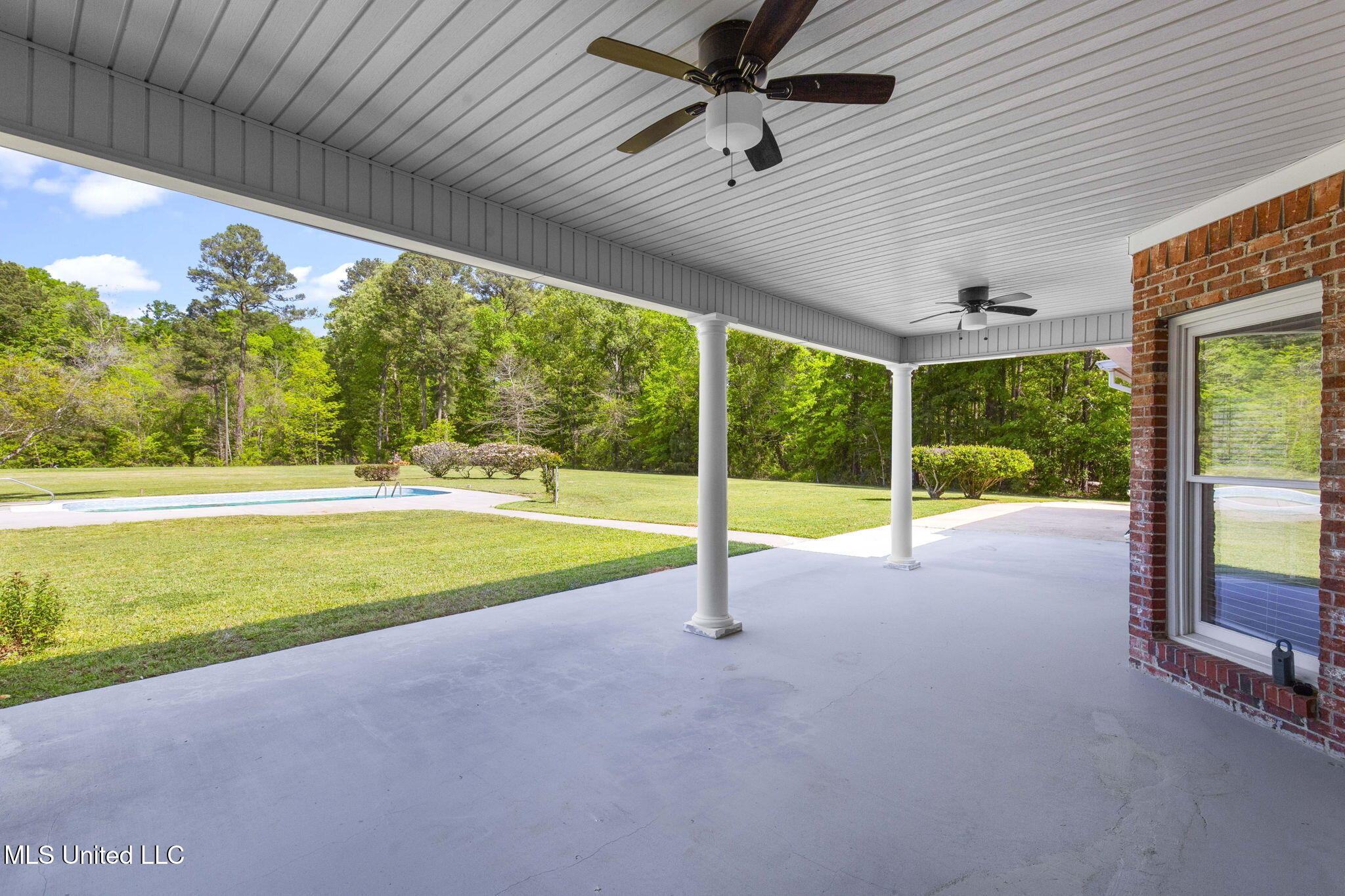 211 Lake Terrace Place Property Photo 59