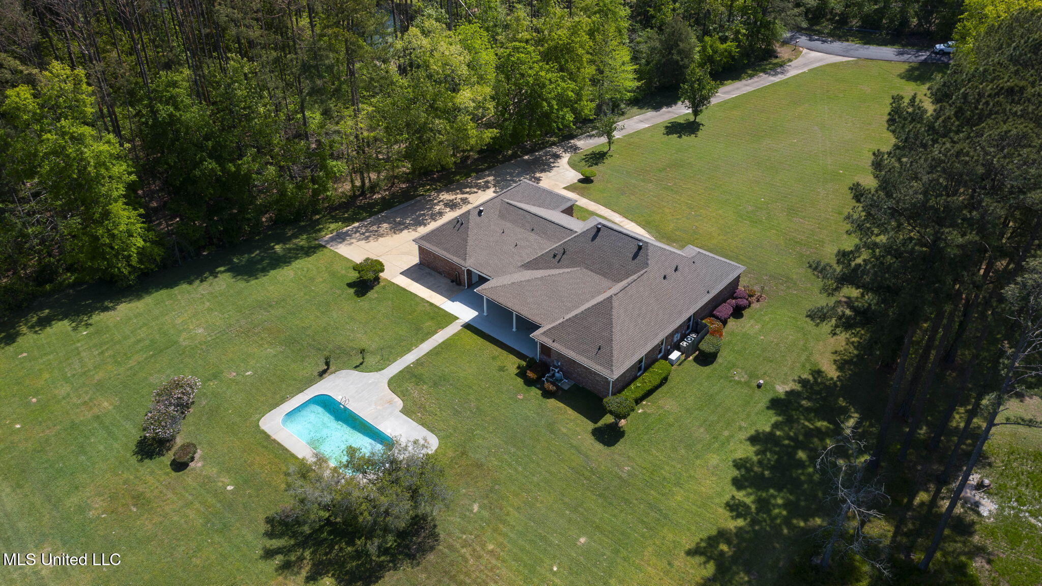 211 Lake Terrace Place Property Photo 62