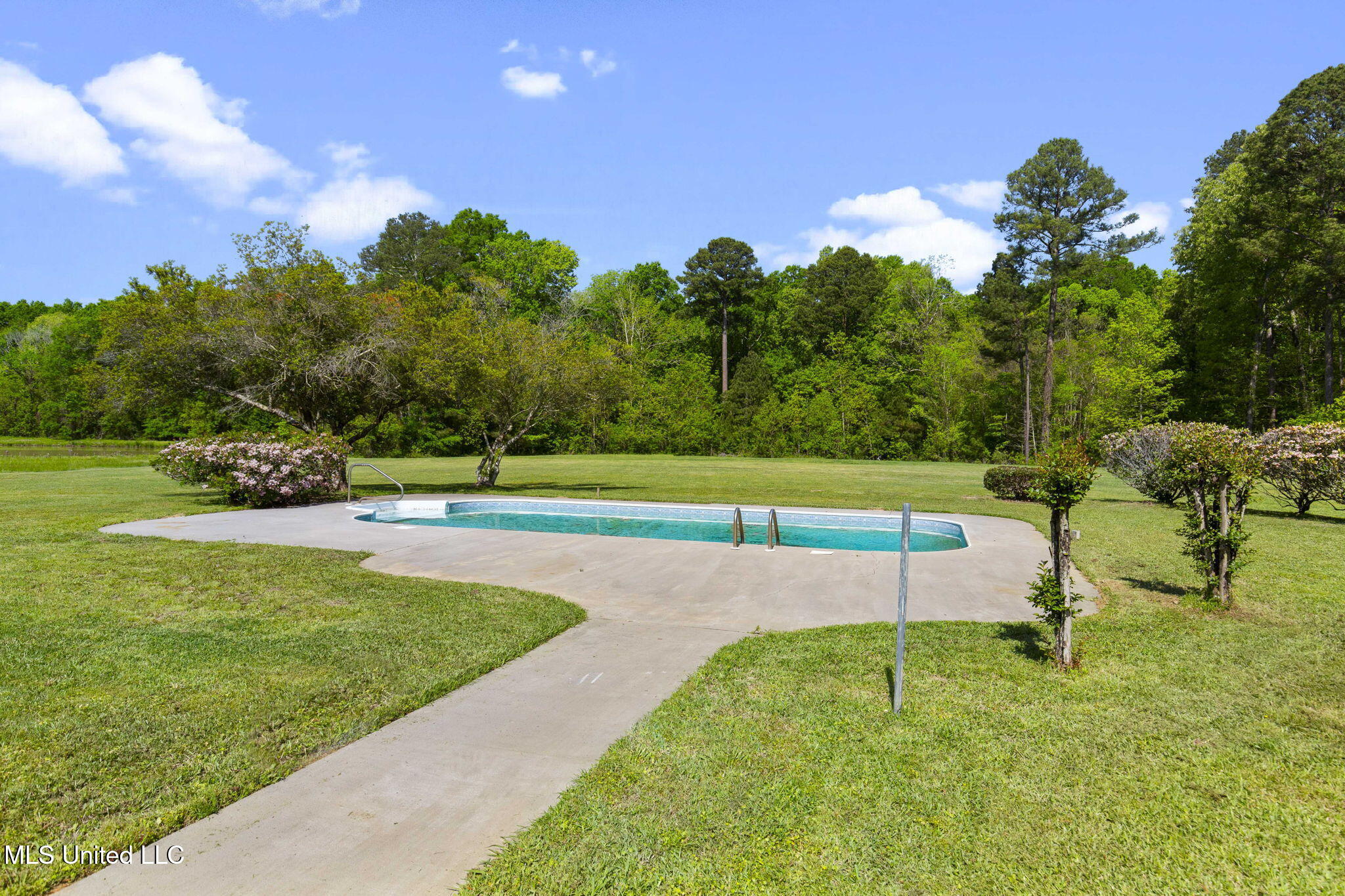 211 Lake Terrace Place Property Photo 65