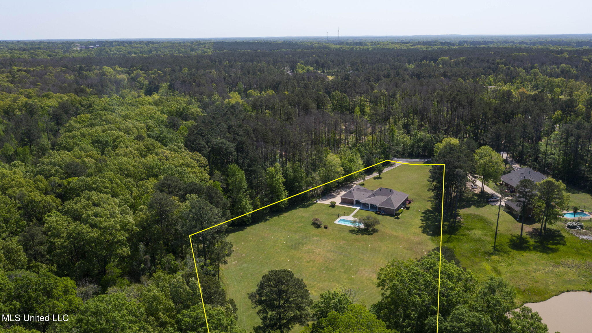 211 Lake Terrace Place Property Photo 70