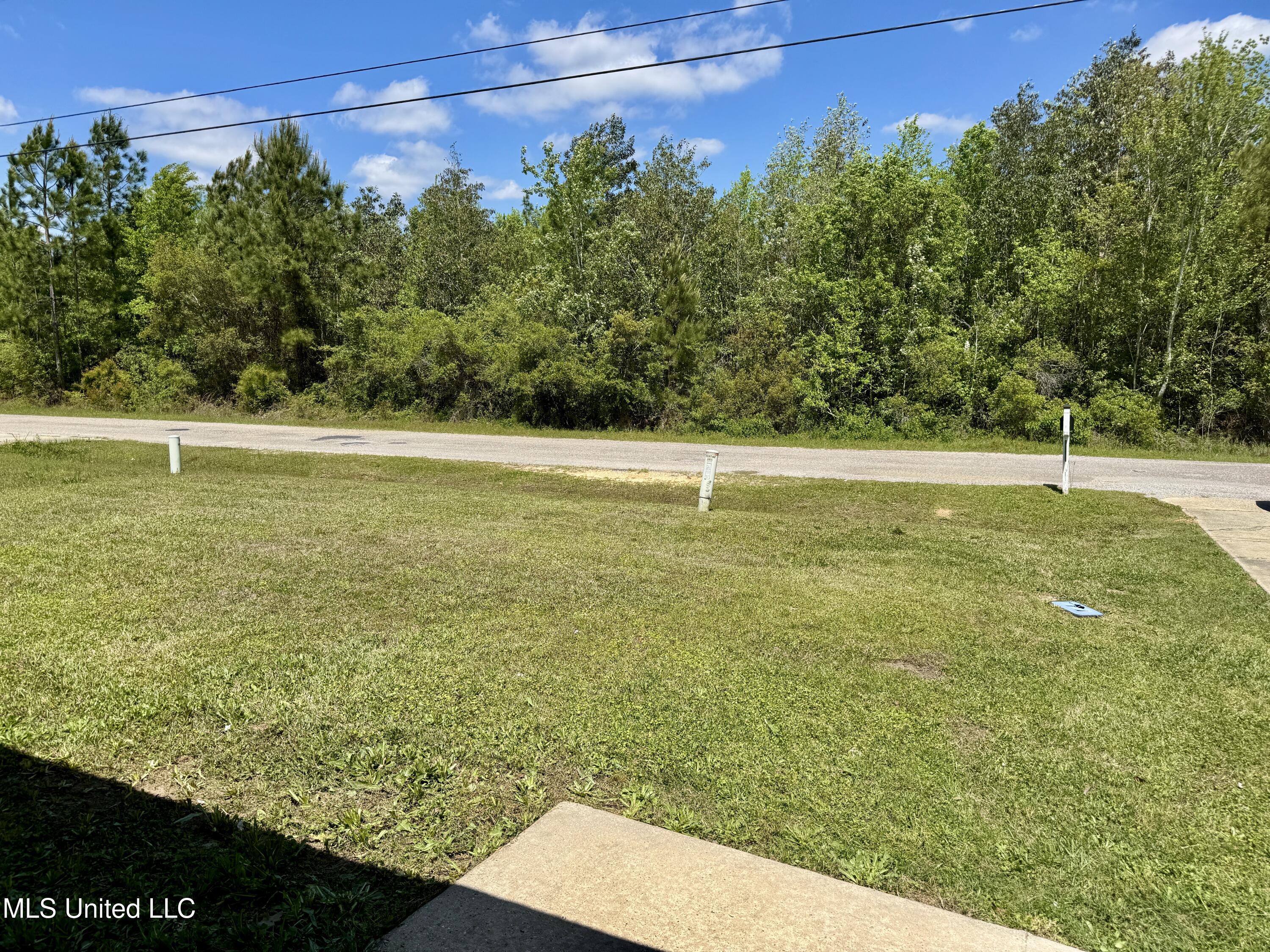 19211 Crestwick Street Property Photo 17