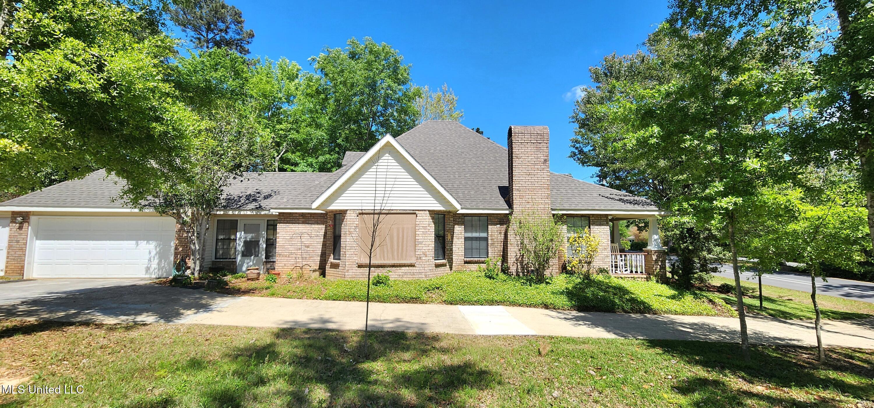 96498 W Diamondhead Drive Property Photo 5