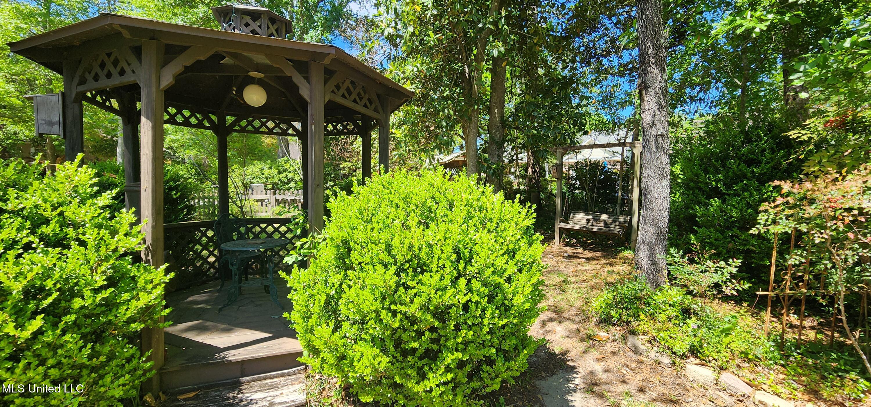 96498 W Diamondhead Drive Property Photo 11