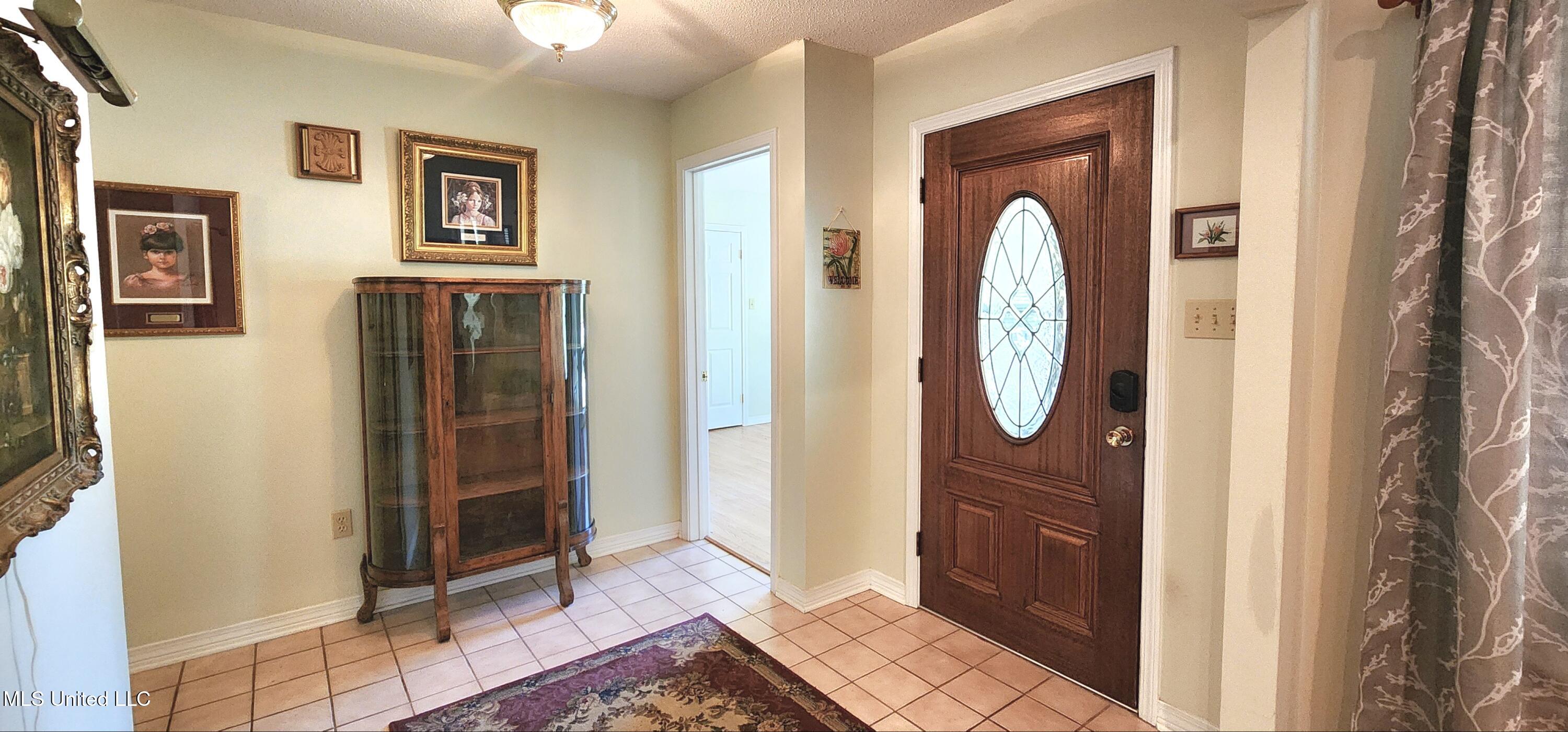 96498 W Diamondhead Drive Property Photo 12