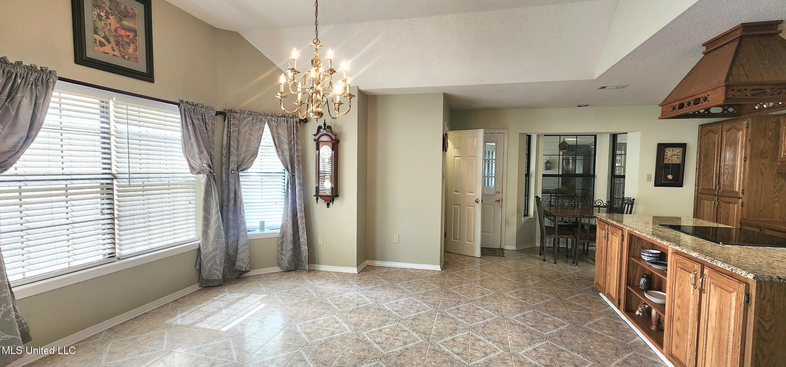 96498 W Diamondhead Drive Property Photo 16